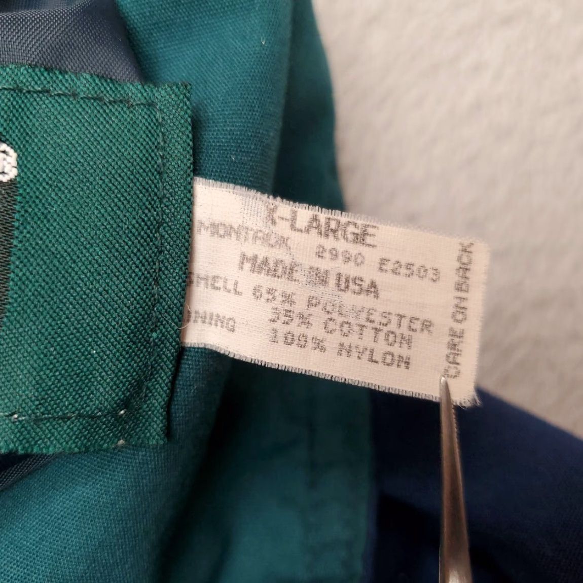 Dunbrooke VINTAGE Paradise Falls Jacket Mens XL Red 90s Y2K Made in USA Dunbrooke Bomber Jacket Outdoor Wind-Resistant Zip Size US XL / EU 56 / 4 - 4 Thumbnail