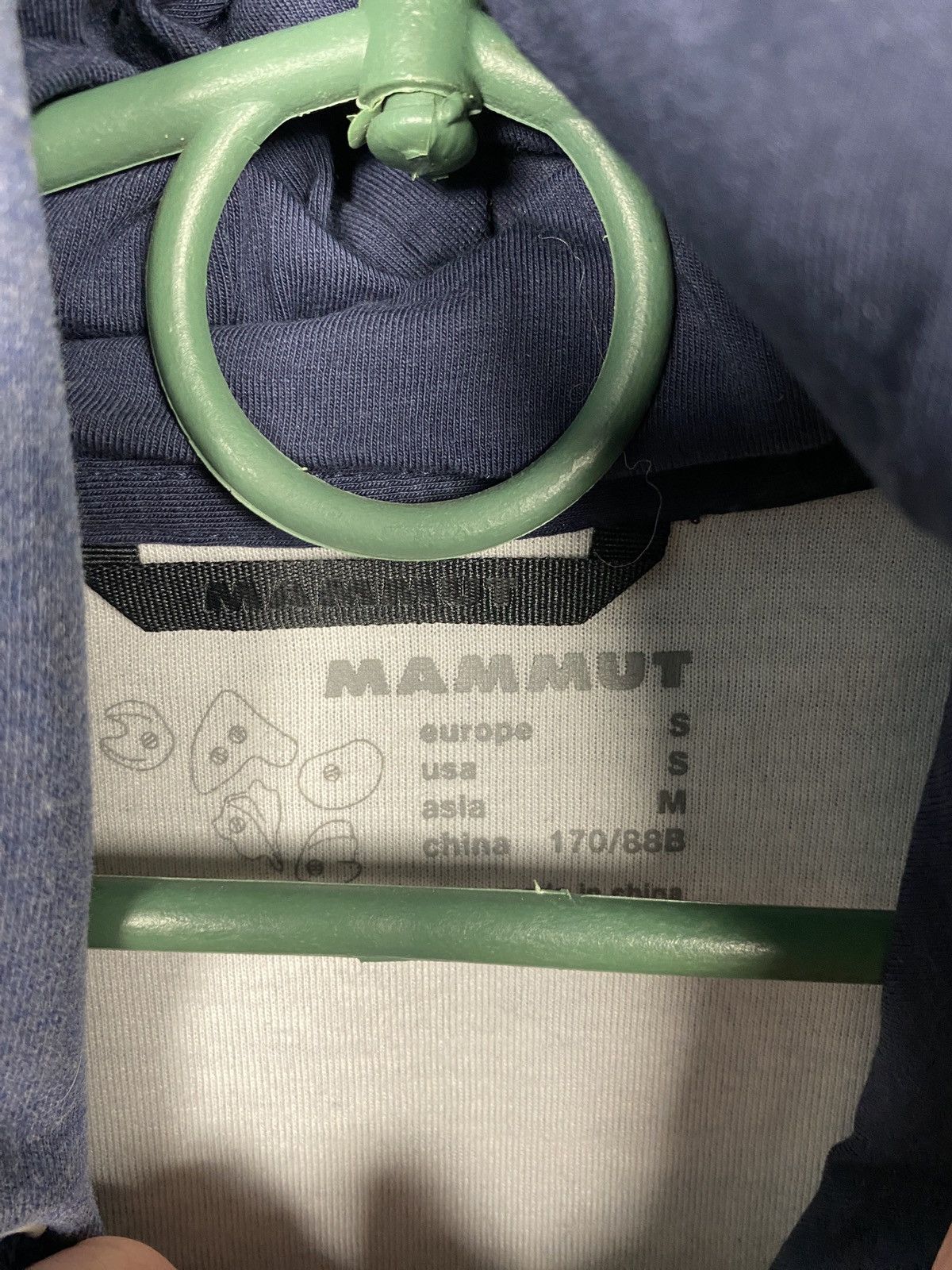 Vintage Men’s Mammut Hoodie Outdoor Streetwear Size S Small Size US S / EU 44-46 / 1 - 6 Thumbnail