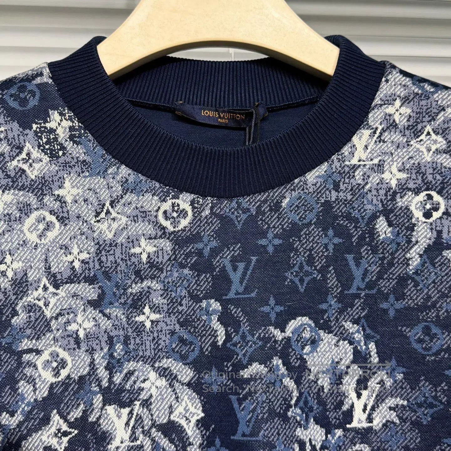 Louis Vuitton lv monogram sweatshirt with ribbed collar. Size US XL / EU 56 / 4 - 3 Thumbnail