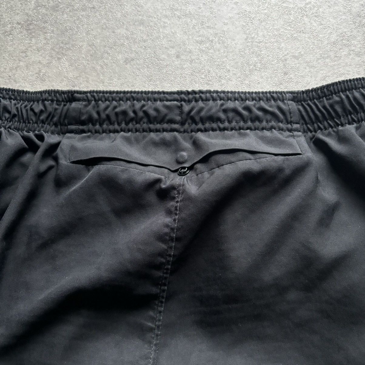 Nike Black nike dri fit yoga pants Size US 28 / EU 44 - 9 Thumbnail