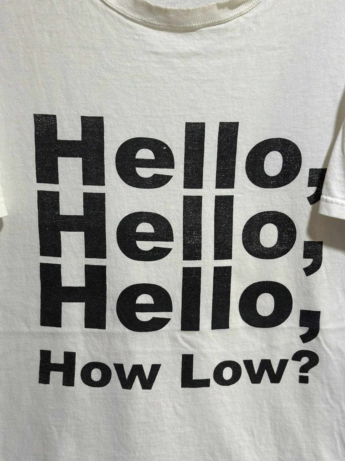 Vintage Thrashed Vintage Hello How Low Tee Size US L / EU 52-54 / 3 - 2 Thumbnail