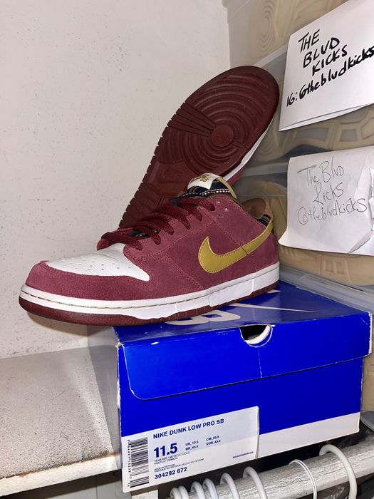 Nike sb hot sale ron burgundy