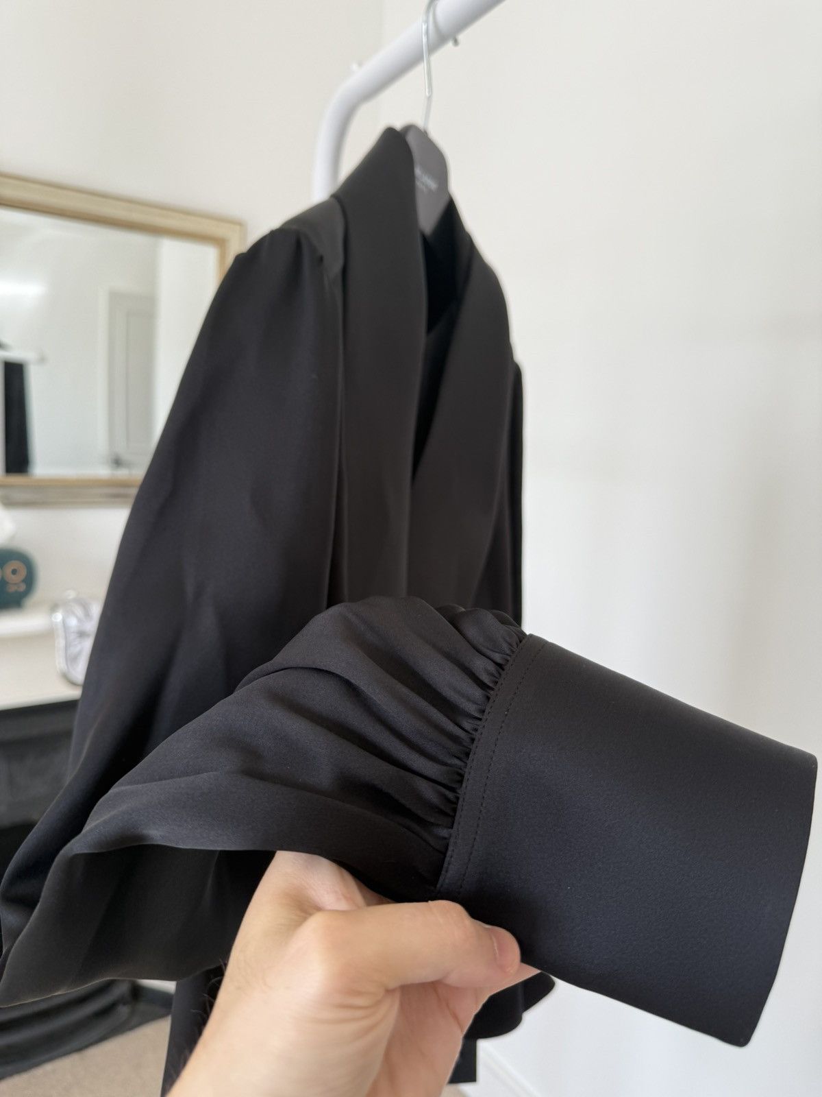 Saint Laurent Paris FW23 Saint Laurent Silk Lavalliere-Neck Shirt Noir Size US S / EU 44-46 / 1 - 6 Thumbnail