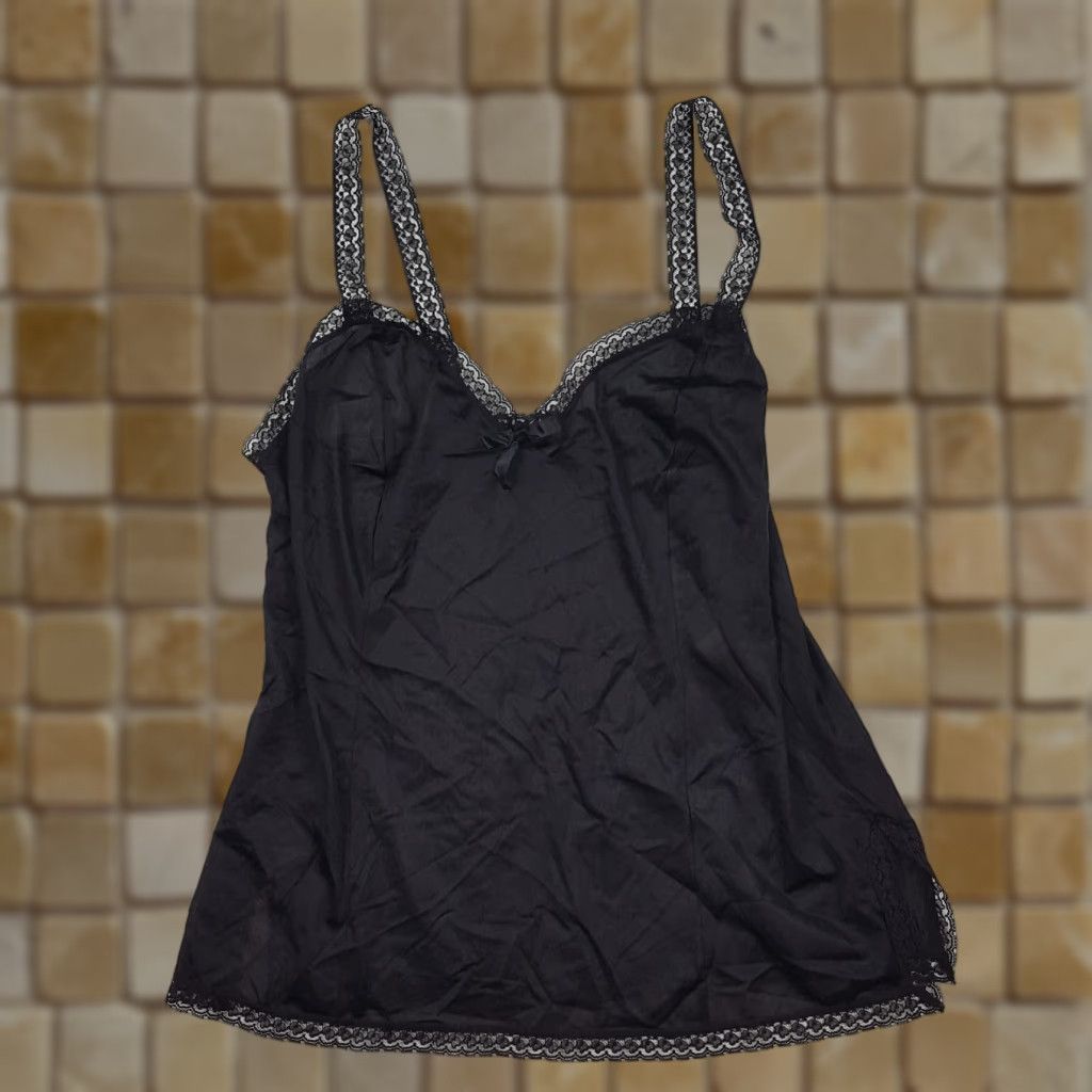 Vintage Vintage 80s Black Lace Camisole Lingerie Night Shirt Women 2X Camisole Lace 80s 90s USA Made Cami Sleepwear Nightwear Women's Shirt Mens Women? Size XXL / US 16-18 / IT 52-54 - 1 Thumbnail