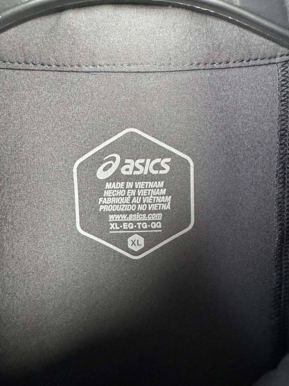 Asics Men’s ASICS Vest Black Blue Streetwear Size XL Size US XL / EU 56 / 4 - 7 Thumbnail