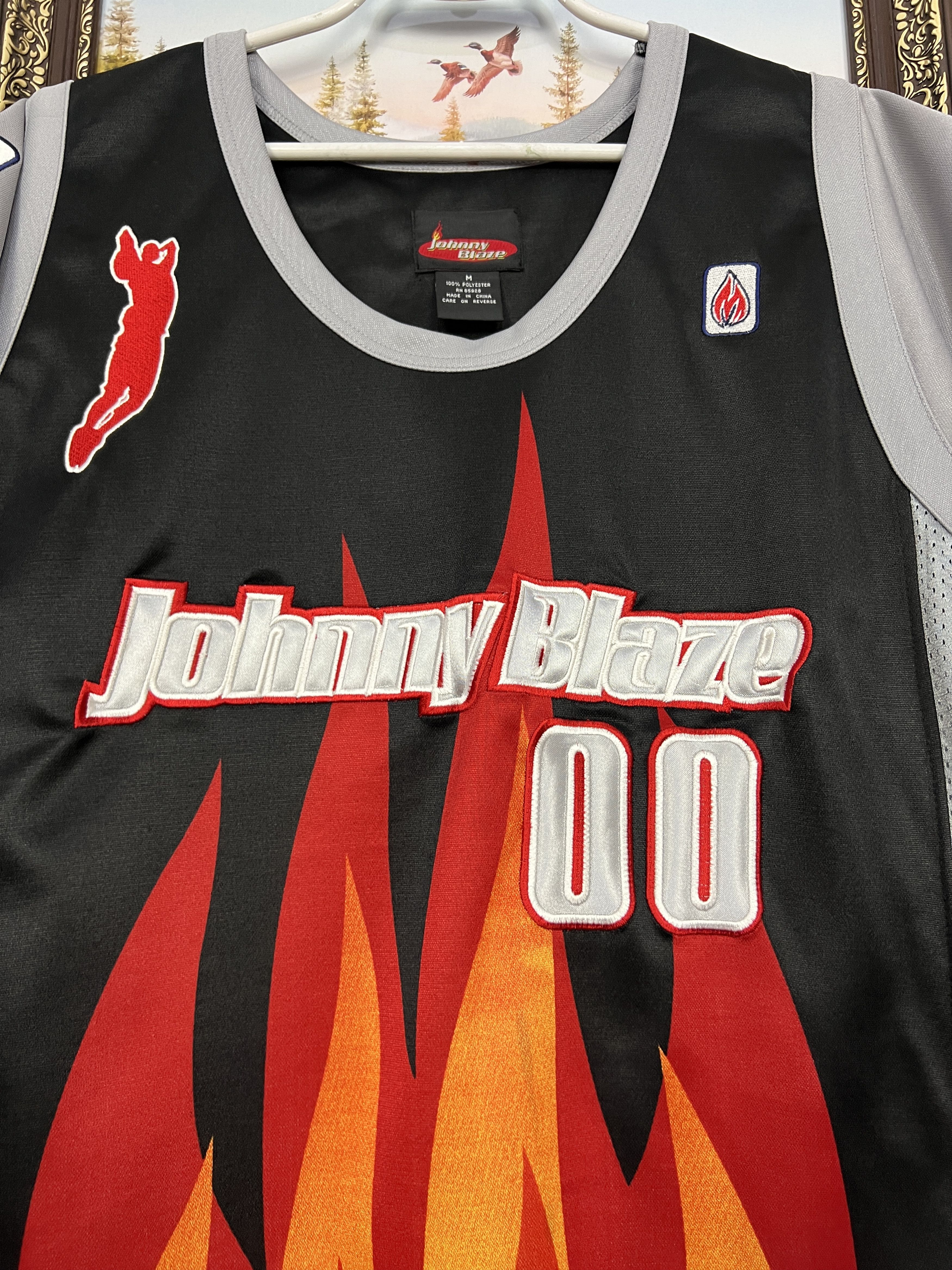Vintage Vintage Johnny Blaze Embroidered Basketball Logo Jersey Burn Size US M / EU 48-50 / 2 - 3 Thumbnail