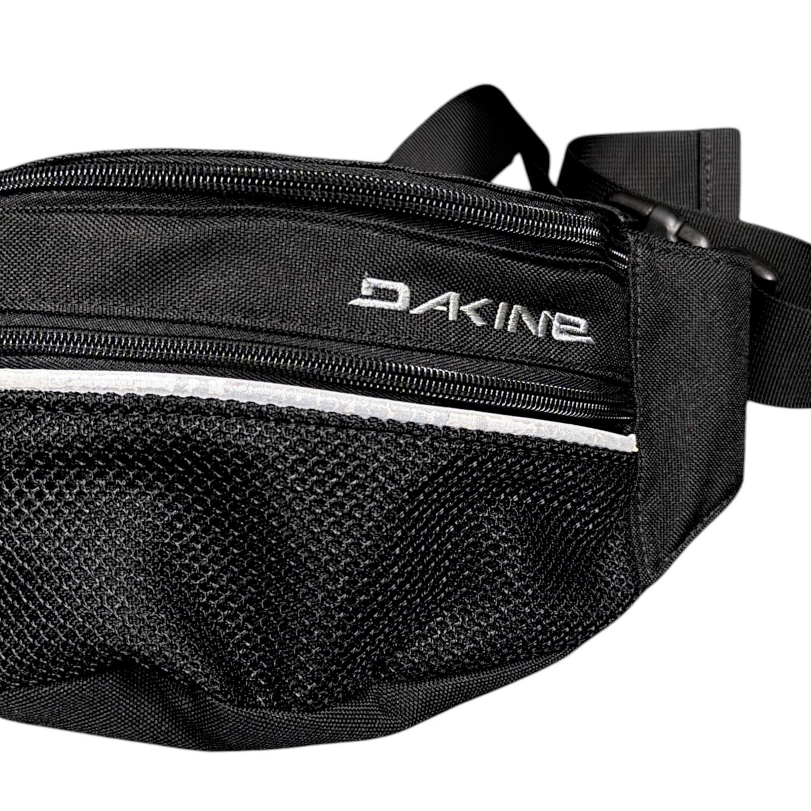 Dakine Dakine Black Hip Pack Waist Fanny Belt Travel Bag Zip Pocket Size ONE SIZE - 4 Thumbnail
