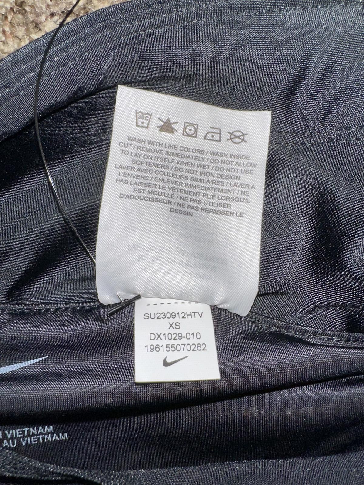Nike Nike Dri-FIT Swift Women's Mid-Rise 8cm 2-in-1 Running Shorts with Pockets Size 26" / US 2 / IT 38 - 5 Thumbnail