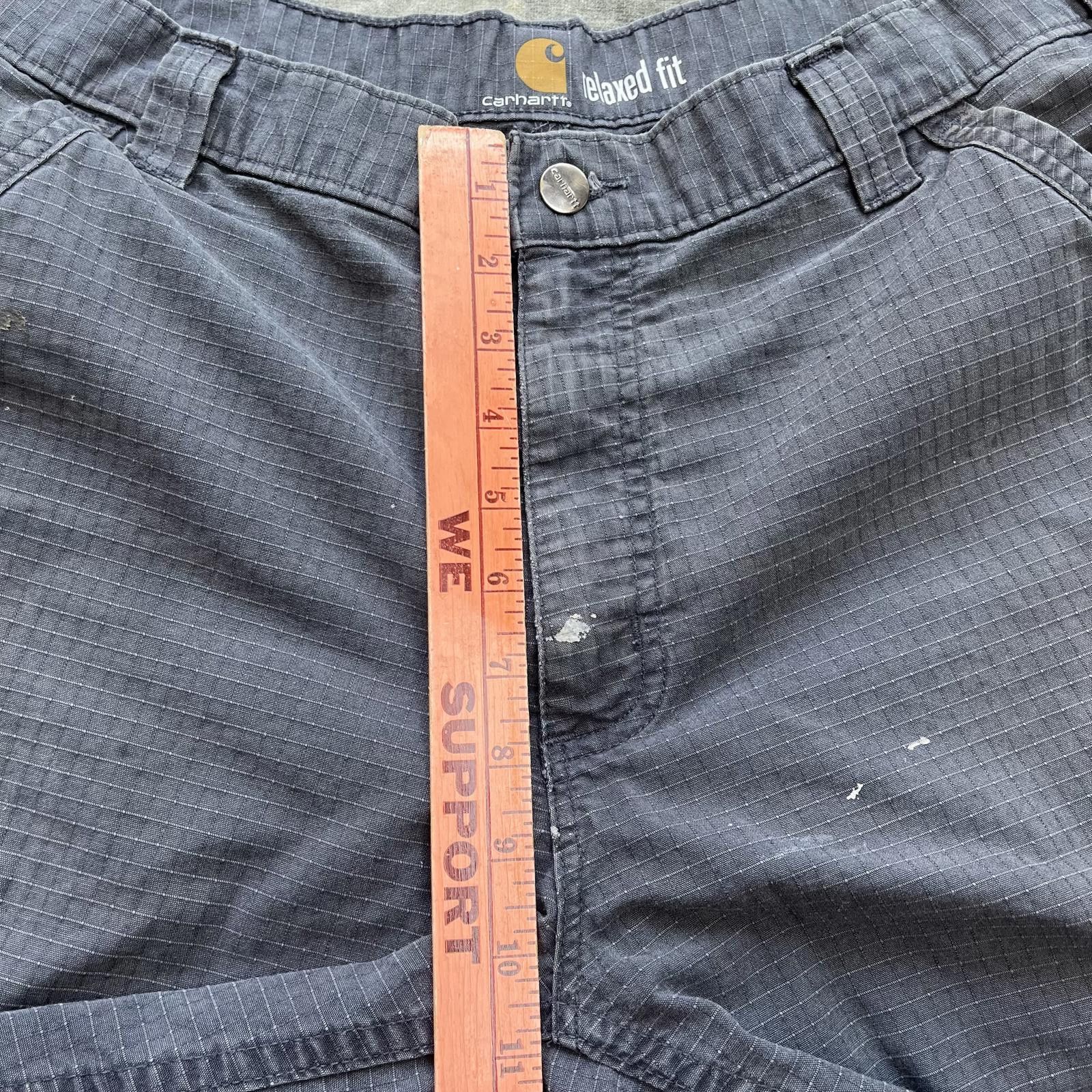 Carhartt × Vintage Vintage Y2K Distressed Carhartt Cargo Workwear Shorts Size US 36 / EU 52 - 5 Thumbnail