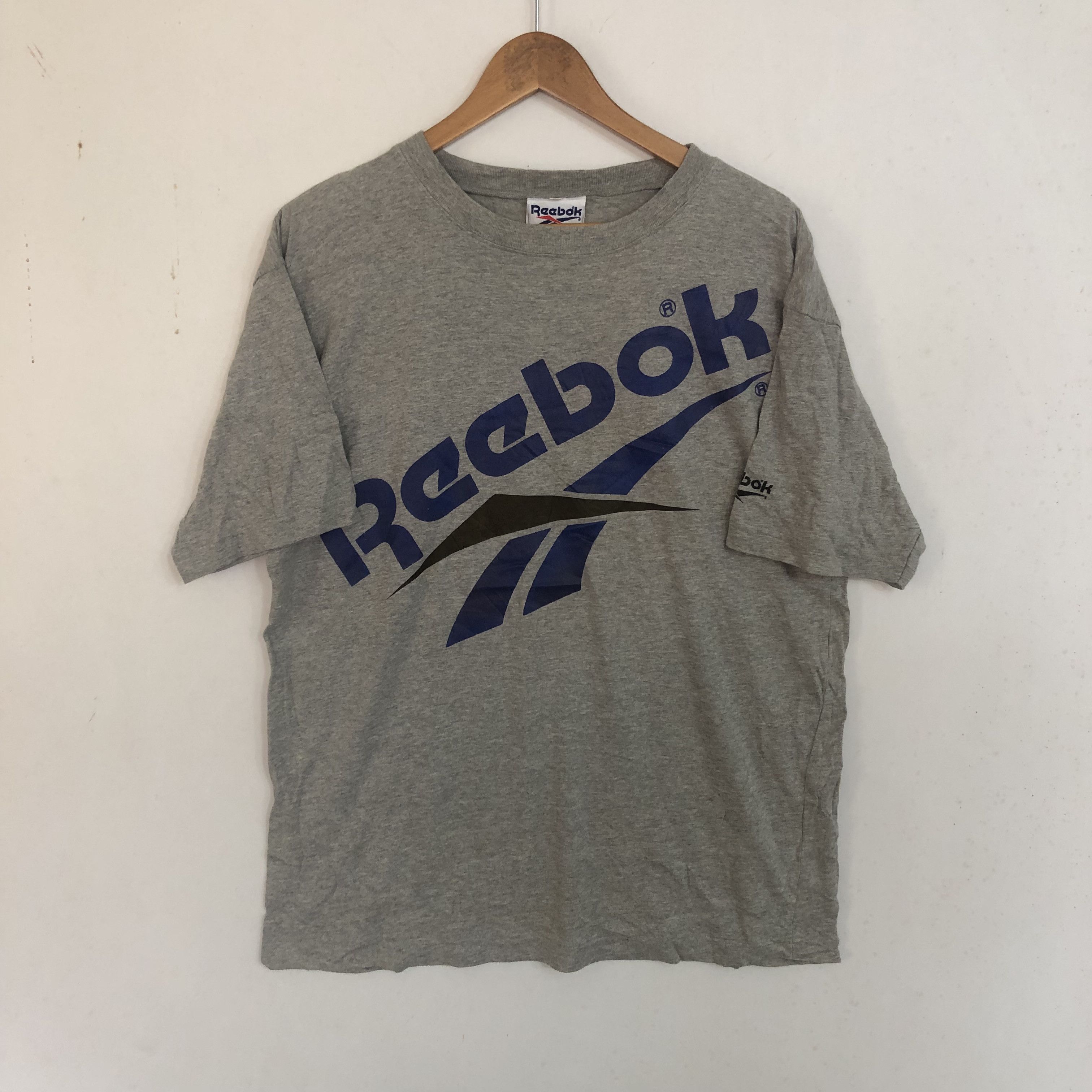 Reebok Reebok Large T-shirt Vintage Big Logo Large Size US L / EU 52-54 / 3 - 1 Thumbnail