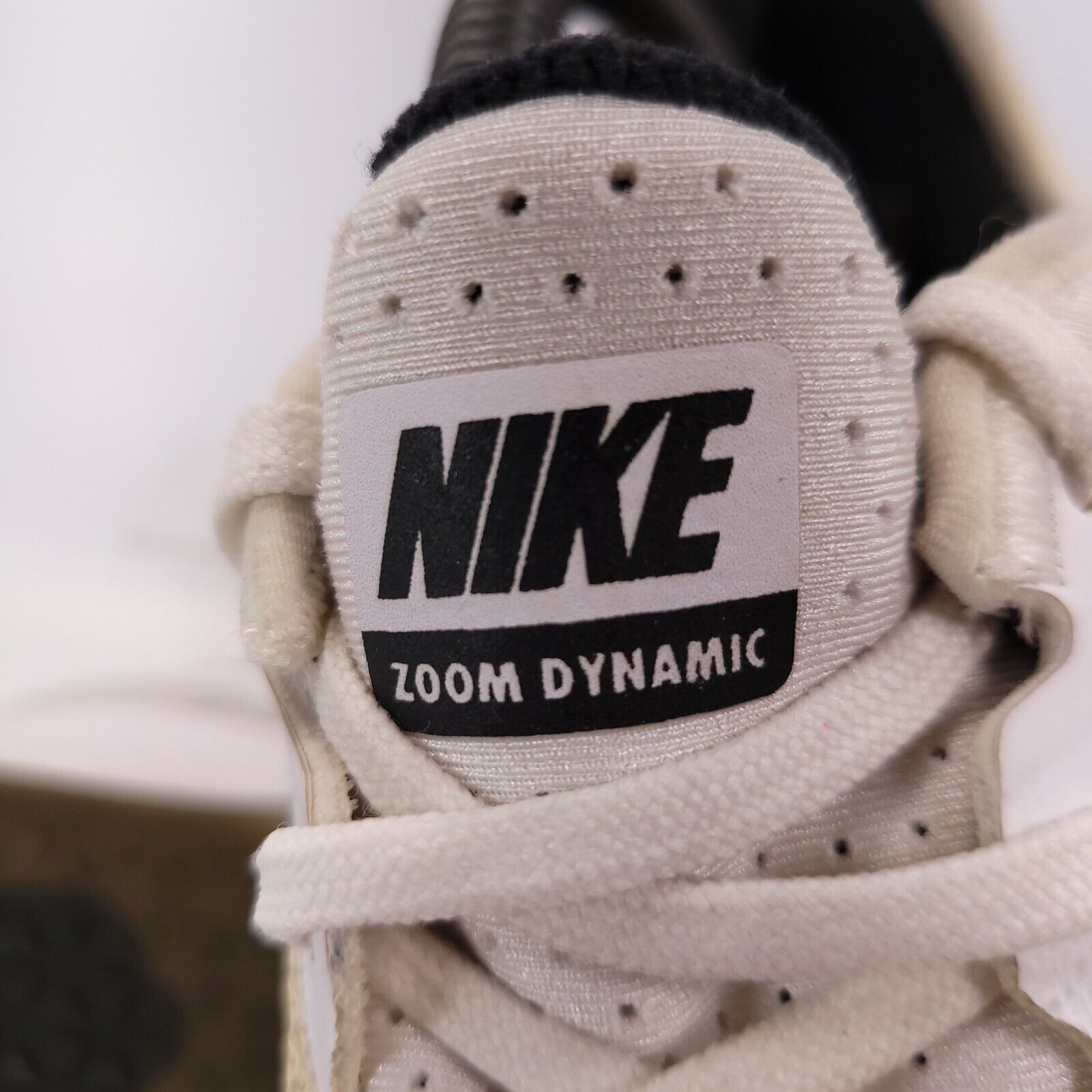 Nike Nike Zoom Dynamic Shoe Women Size 8.5 849803-100 White Black Size US 8.5 / IT 38.5 - 8 Thumbnail