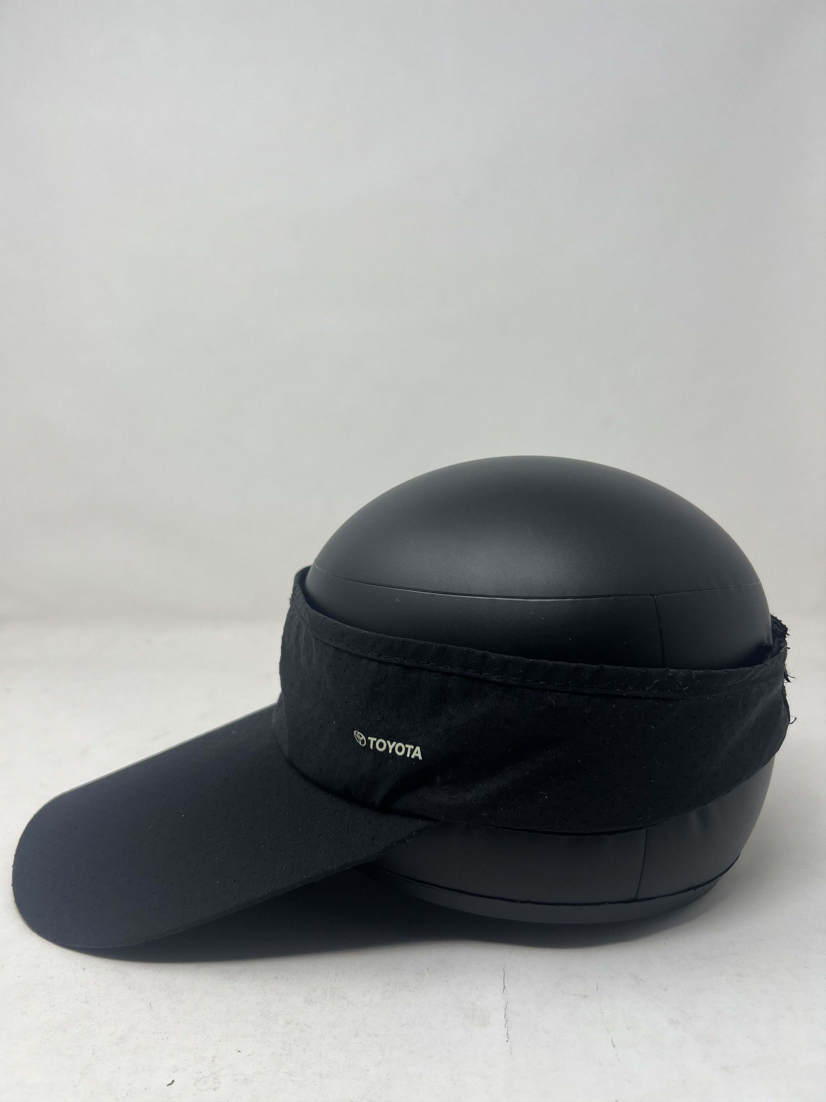 Japanese Brand Toyota Outrun Visor Hat Size ONE SIZE - 2 Thumbnail