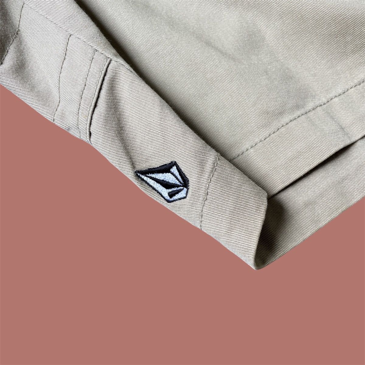 Vintage × Volcom Vintage 90’s Volcom Stone “Apocalypse Shorts” Jorts Cargo Size US 30 / EU 46 - 3 Thumbnail