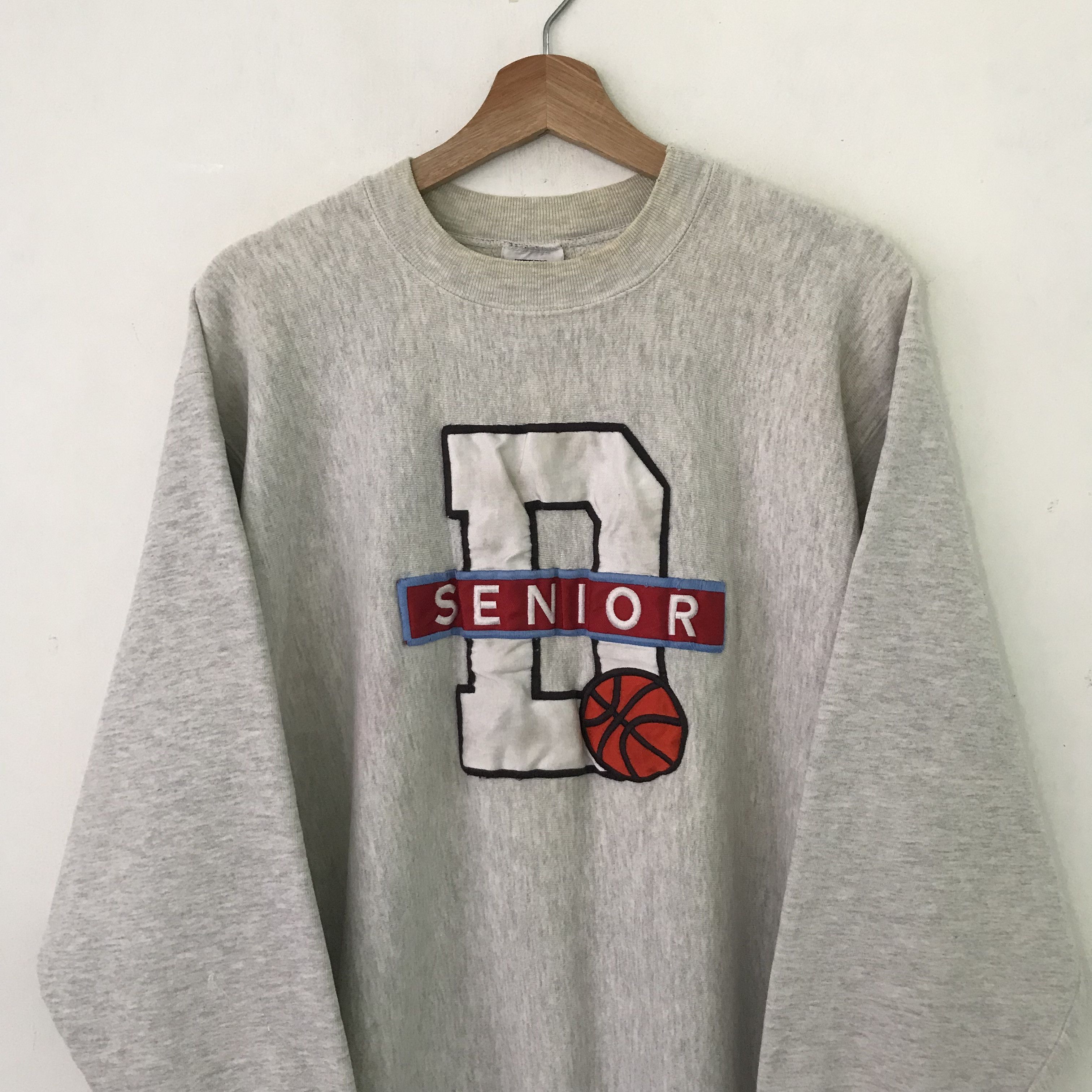 Vintage Vintage 90's Dubuque Senior Gray Sweatshirt - 314 Size US L / EU 52-54 / 3 - 3 Thumbnail
