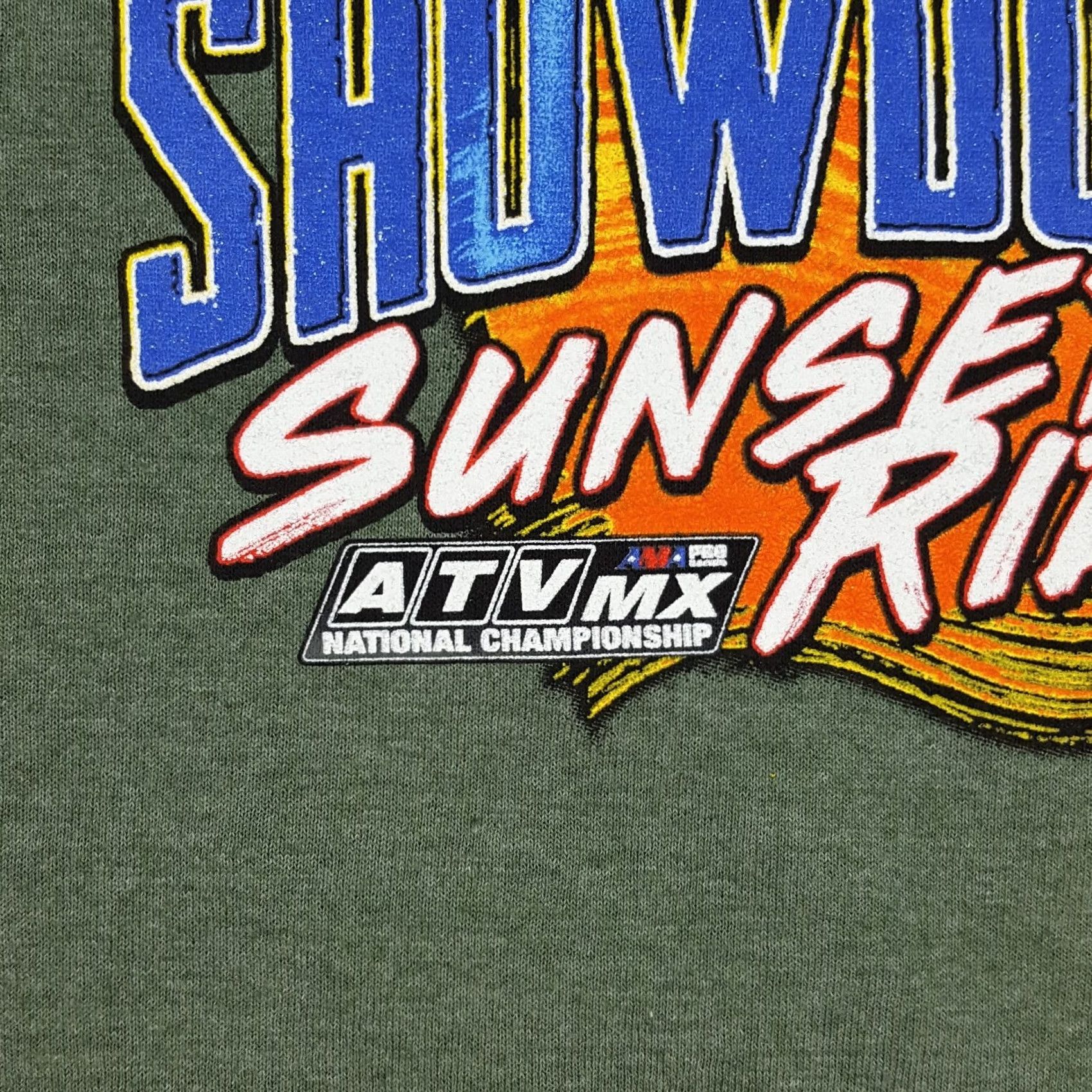 Gildan ATV Showdown Sunset Ridge Motorsports Gildan T Shirt Men 3XL Green Short Sleeve Crew Neck Graphic Print Vintage Size US XXL / EU 58 / 5 - 4 Thumbnail