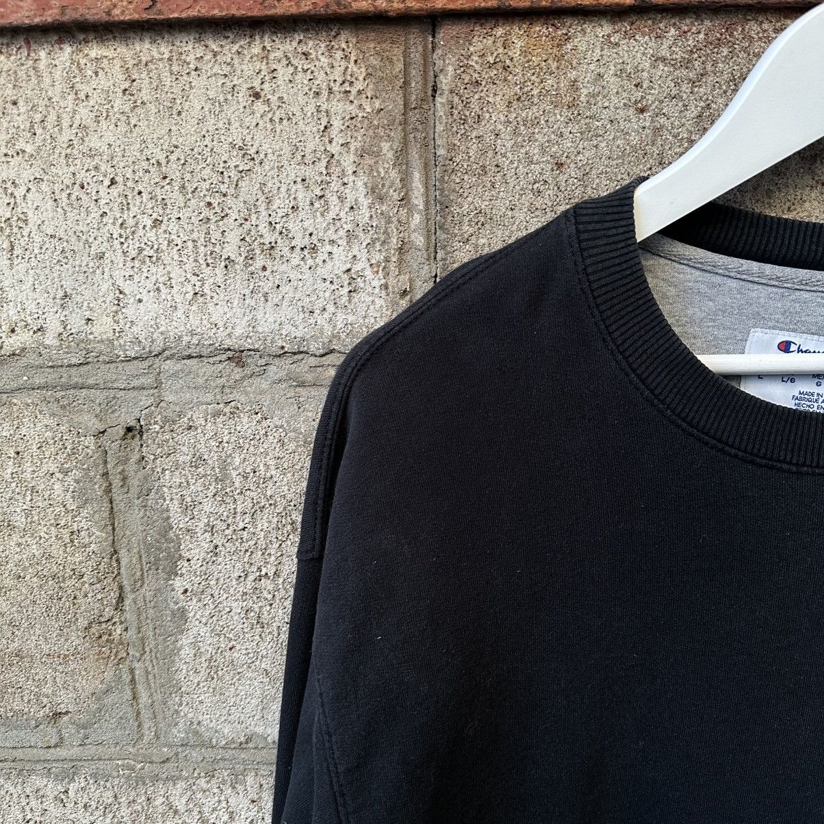 Champion Vintage Champion Sweatshirt Small Logo Y2K 00s USA Size L Size US L / EU 52-54 / 3 - 5 Thumbnail