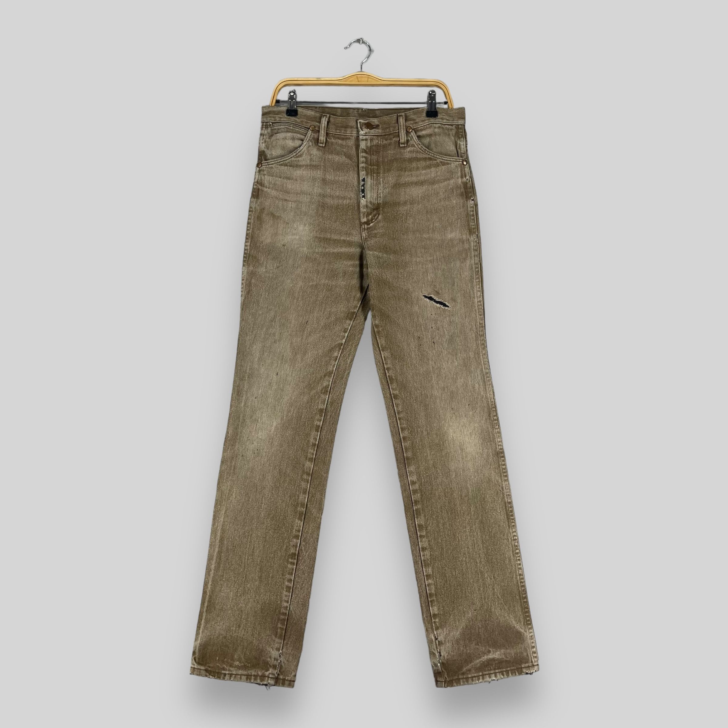 Vintage Distressed Wrangler High Rise Faded Brown Jeans