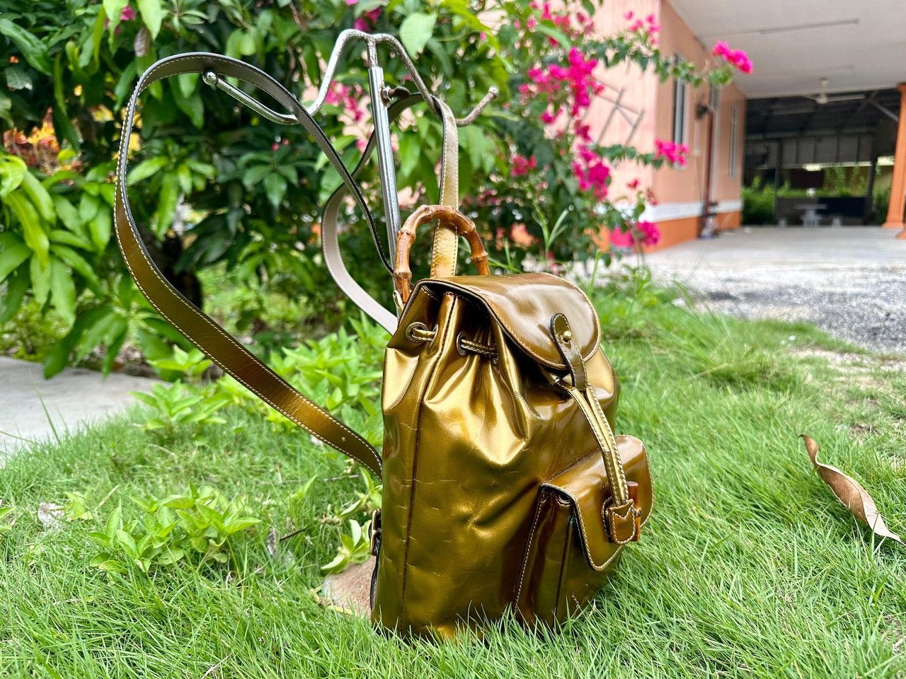 Gucci Authentic Gucci Bamboo Patent Leather Mini Backpack Size ONE SIZE - 3 Thumbnail