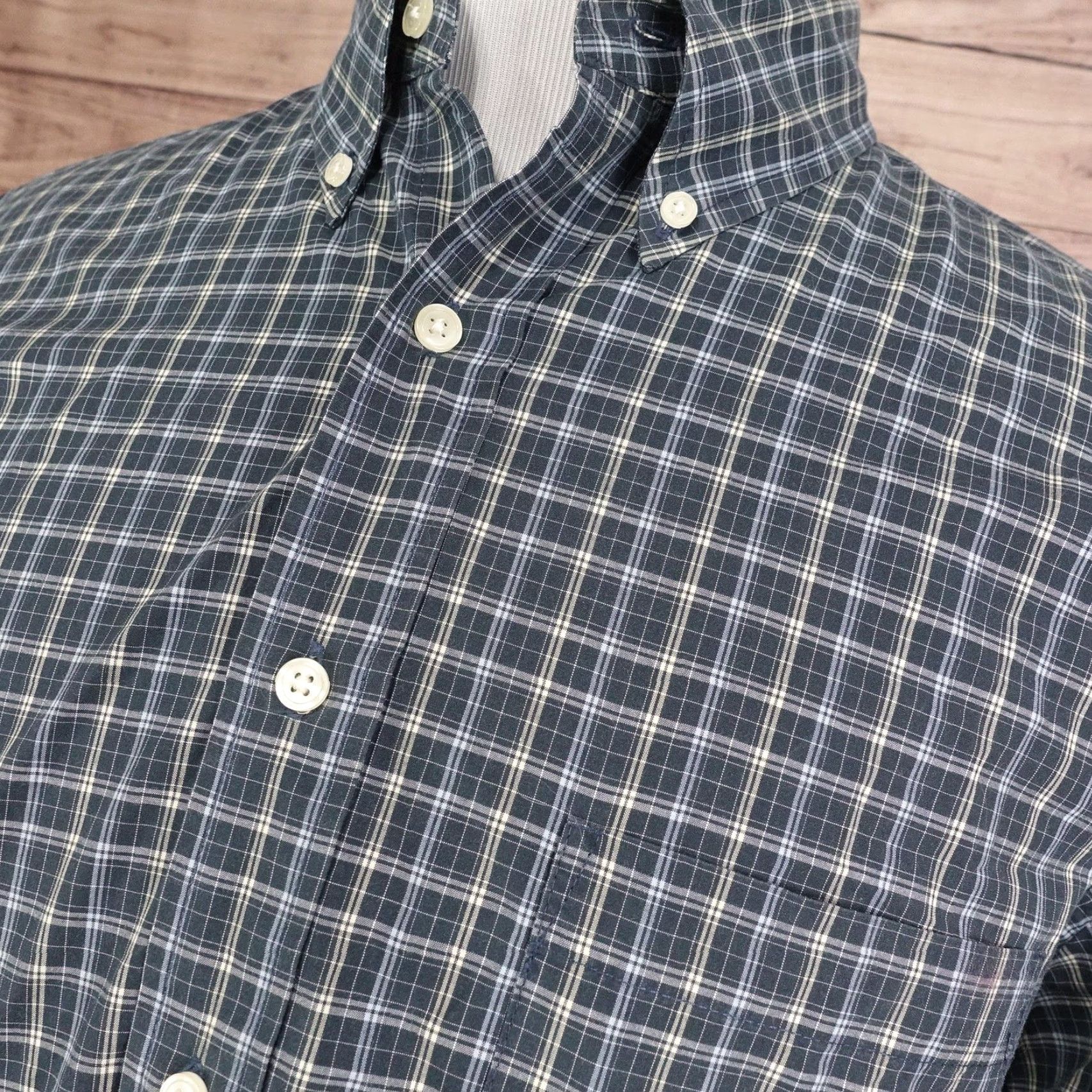 Eddie Bauer Eddie Bauer Shirt Mens LT Tall Plaid Long Sleeve Button-Up Cotton Regular Fit Size US L / EU 52-54 / 3 - 2 Thumbnail