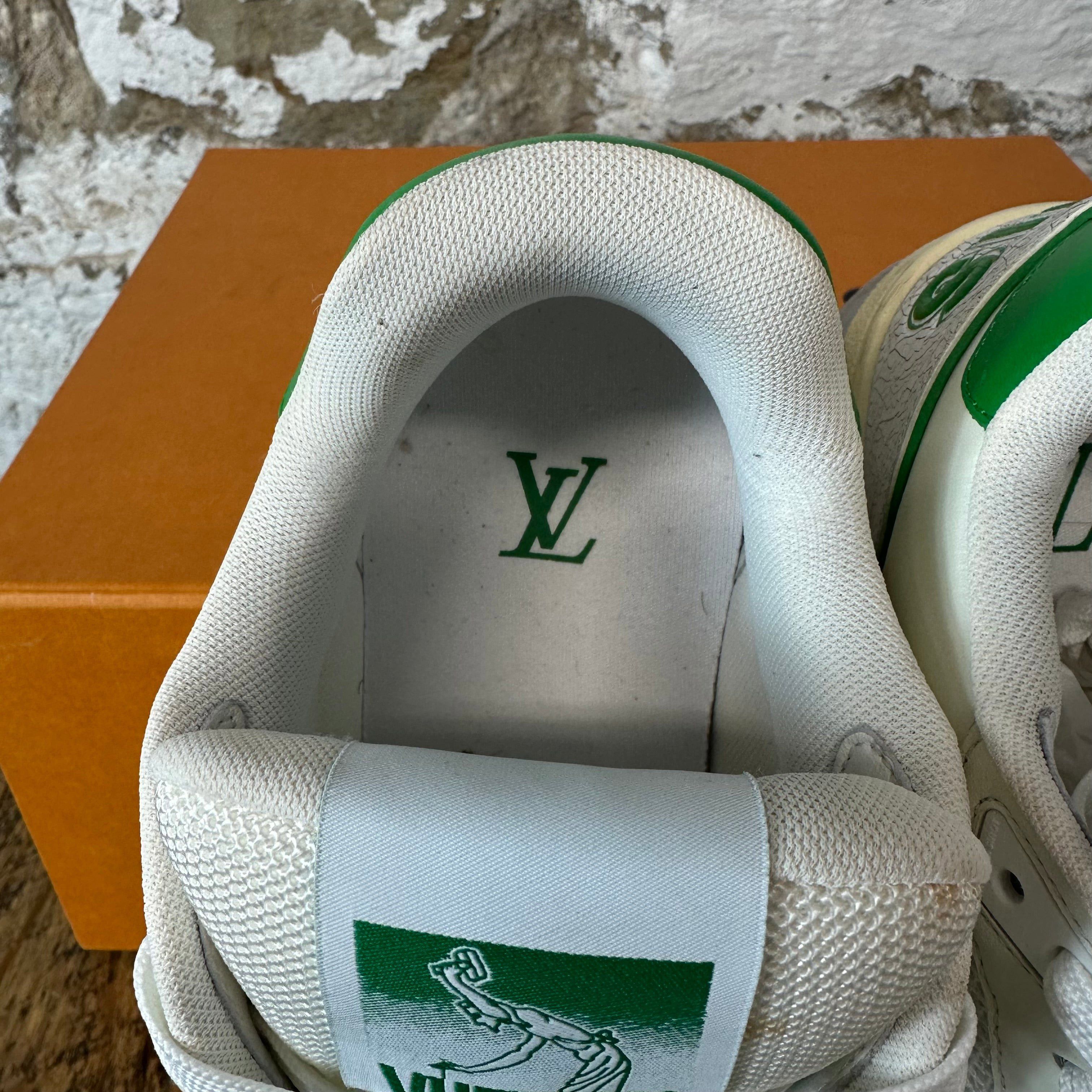 Louis Vuitton Louis Vuitton Green White Strap Trainer Sz 7.5 (6LV) Size US 7.5 / EU 40-41 - 4 Thumbnail