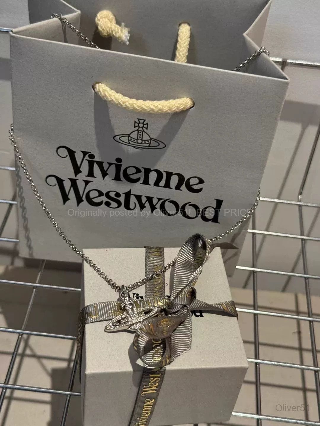 Vivienne Westwood White Crystal Saturn Bfajuufgh236 in Silver, Women's