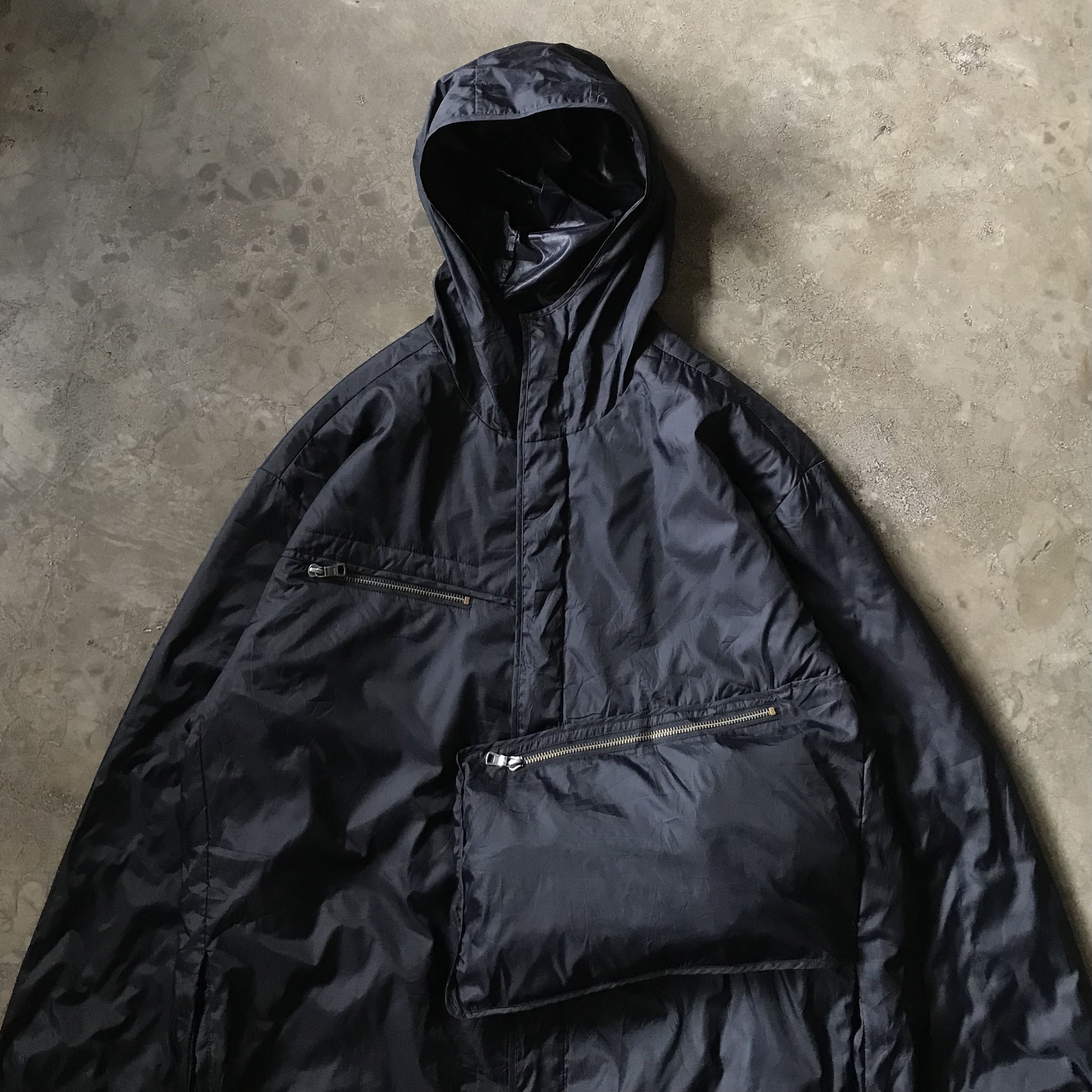 Armani Exchange × Designer × Giorgio Armani Armani Asymmetrical Strap Big Pockets Nylon Jacket Size US M / EU 48-50 / 2 - 4 Thumbnail