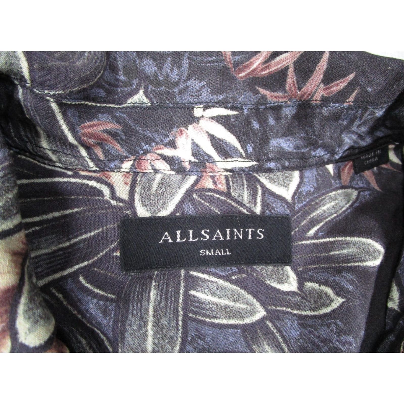 Allsaints VINTAGE AllSaints Shirt Mens Small Black Chokai LS Tiger Print Button Up MS003P Size US S / EU 44-46 / 1 - 2 Thumbnail
