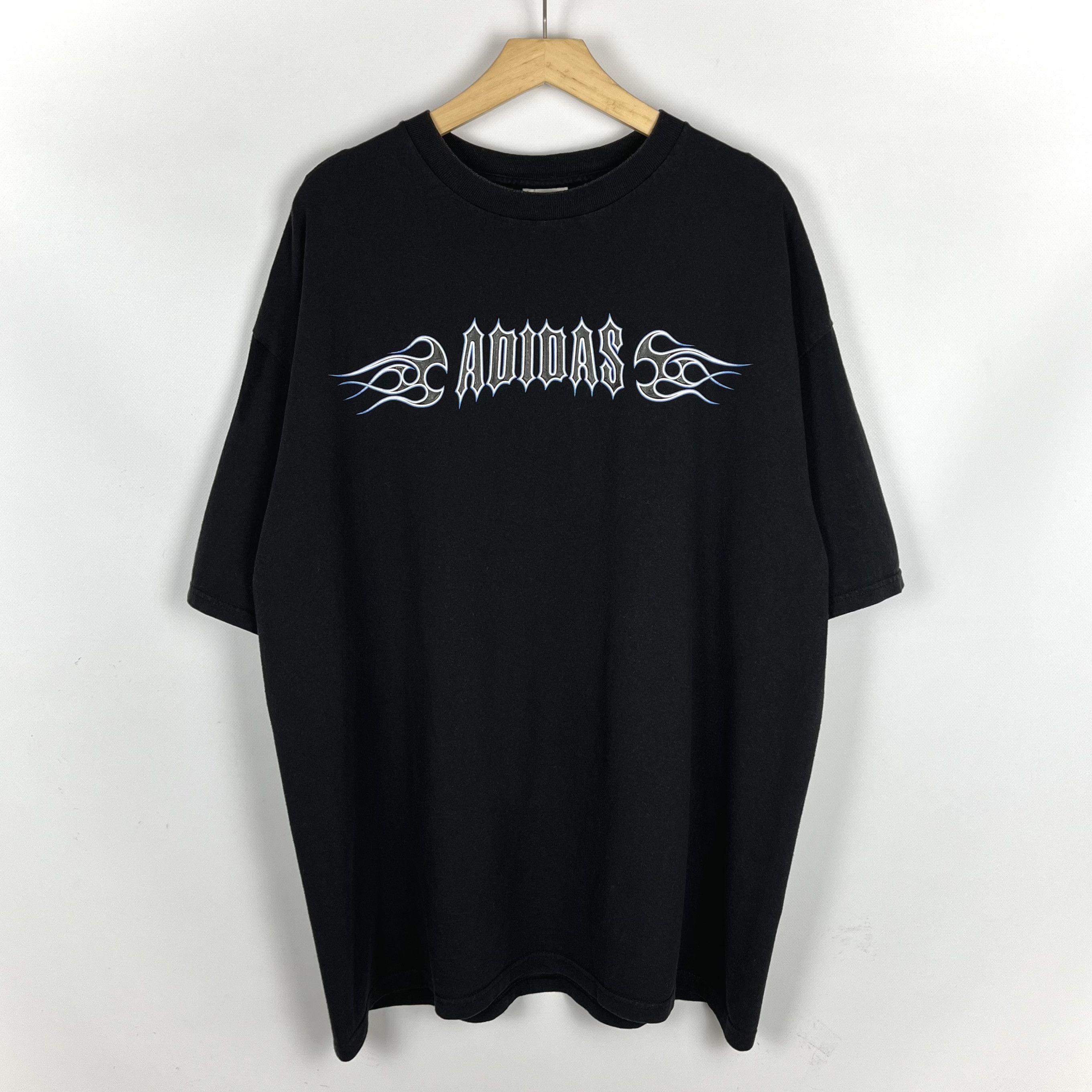 Adidas Vintage Adidas Tribal Big Logo Y2K T Shirt 2000’s Size US XL / EU 56 / 4 - 1 Thumbnail