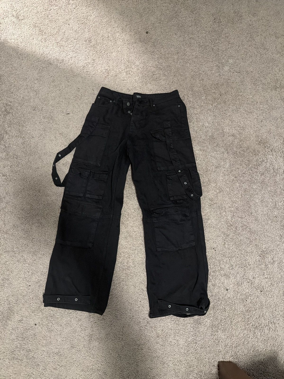 Other Black oversized leg cargo pants Size US 34 / EU 50 - 4 Thumbnail
