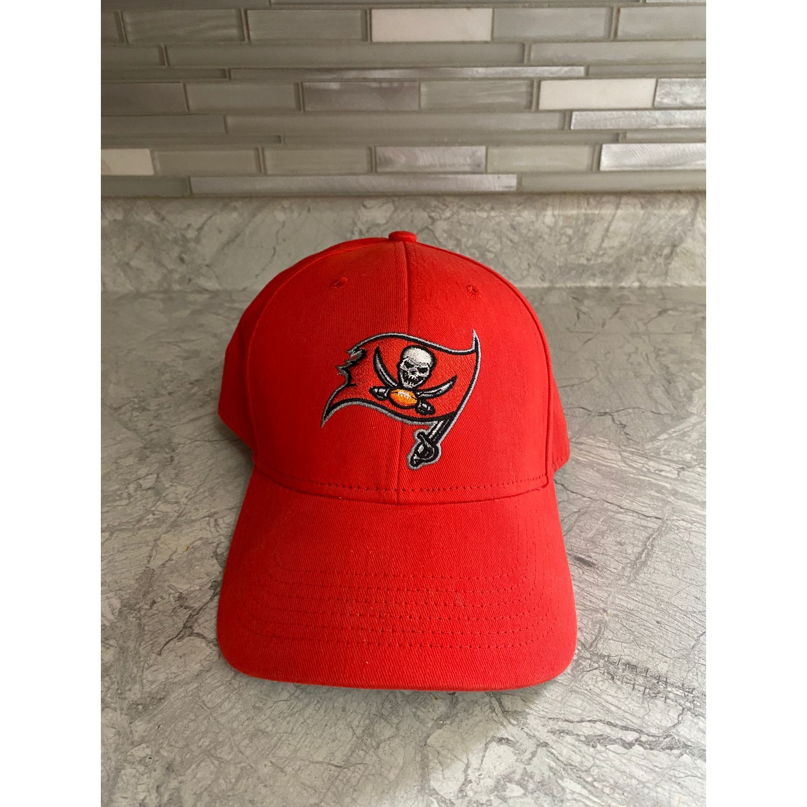 NFL Tampa Bay Buccaneers Adjustable Hat Size ONE SIZE - 2 Thumbnail