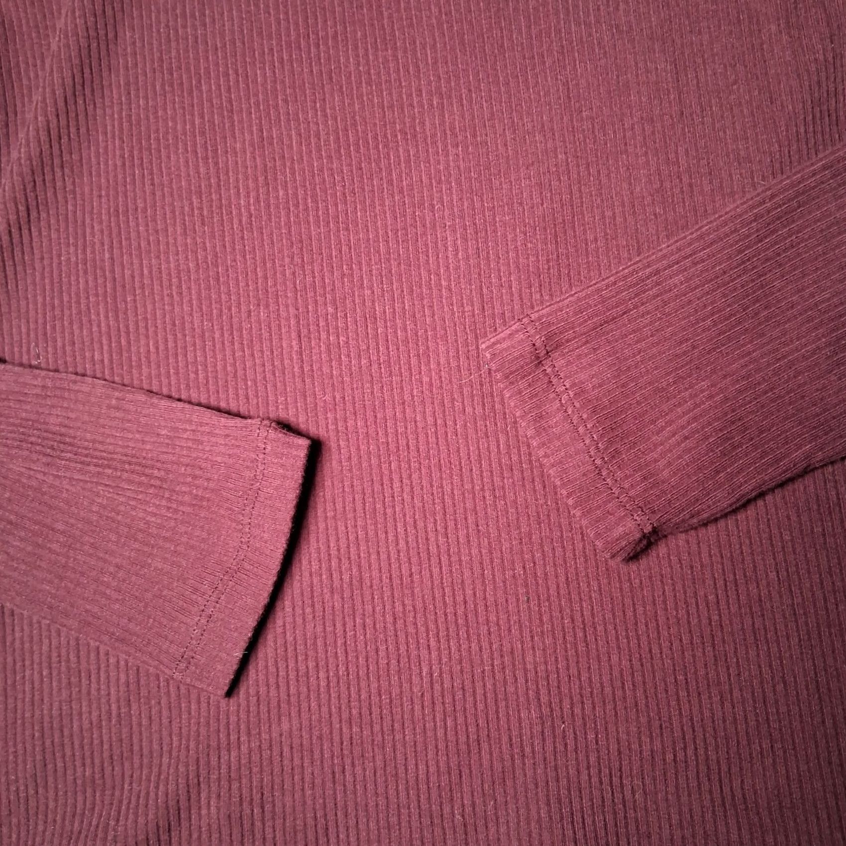 Old Navy Old Navy Turtleneck Shirt Women S Maroon Ribbed Knit NEW Size S / US 4 / IT 40 - 7 Thumbnail
