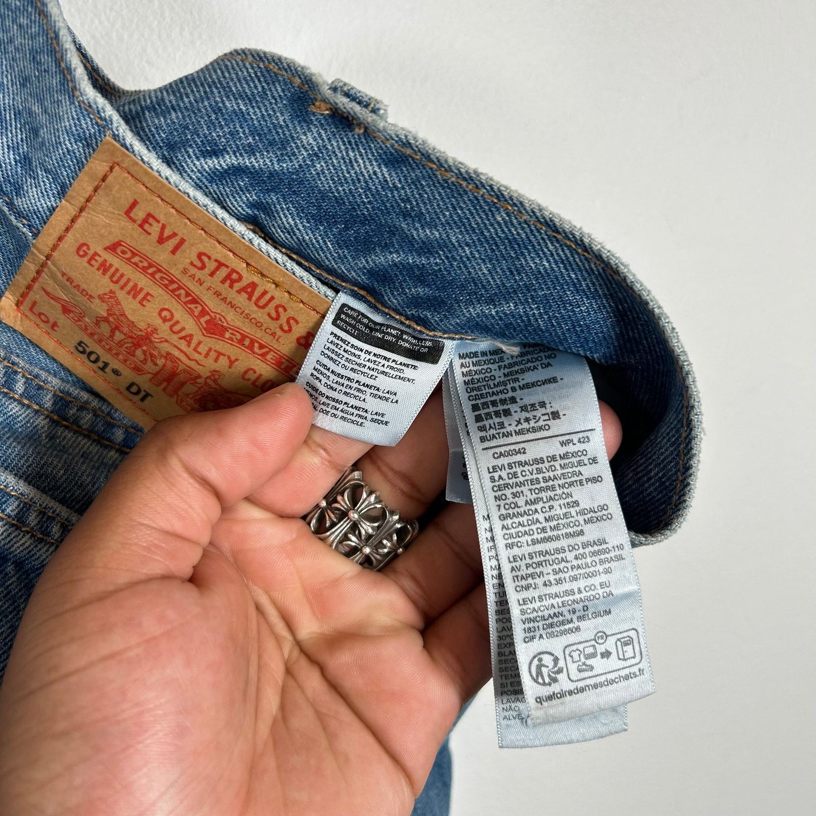 DENIM TEARS Denim Tears Lightwash Wreath Denim Jeans Size 36 Size US 36 / EU 52 - 4 Thumbnail