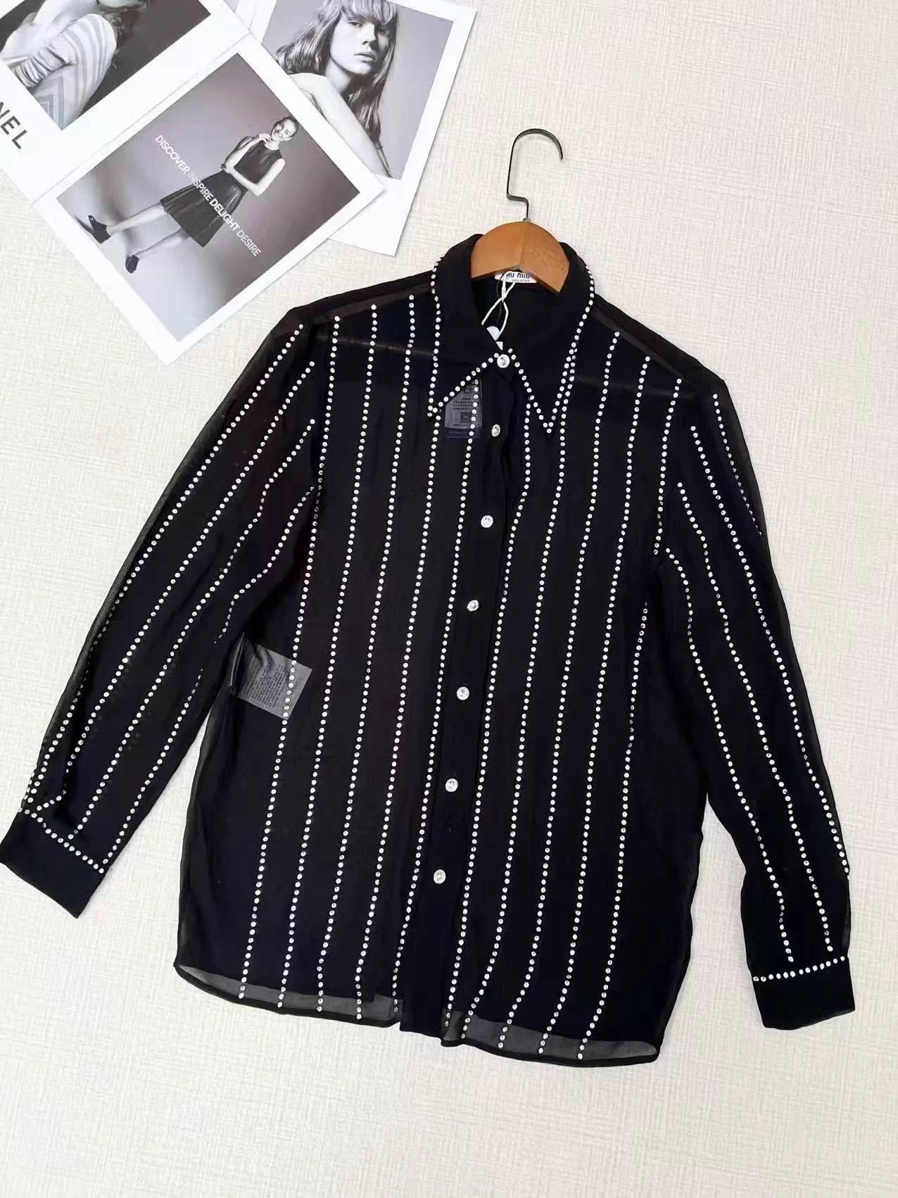Miu Miu MIU MIU black crystal long sleeve shirt 36 Size XS / US 0-2 / IT 36-38 - 2 Thumbnail