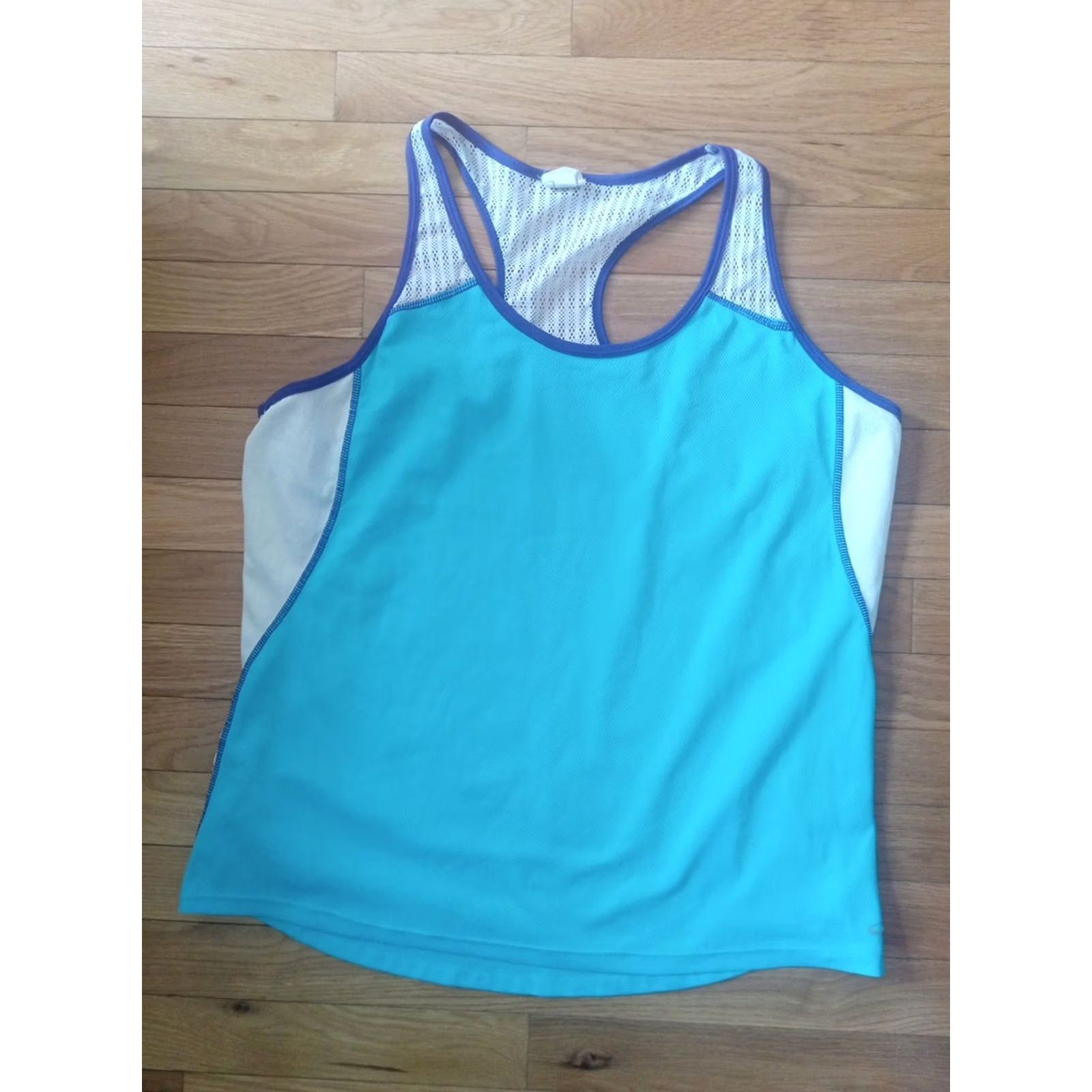 Champion Champion Womens Tank Top Racerback Blue XL Fitness Running Exercise Wear Shirt Sleeveless Scoop Neck Pullover Activewear Women Size M Regular Fit Size M / US 6-8 / IT 42-44 - 3 Thumbnail