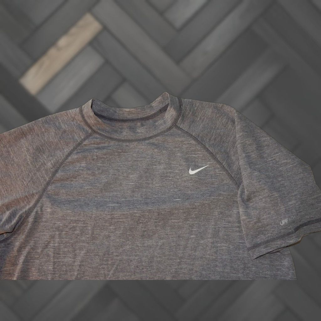 Bally Nike Men's T Shirt S UPF Dri-Fit 40+ Gray Short Sleeve Polyester Mens Shirt Size US S / EU 44-46 / 1 - 1 Thumbnail