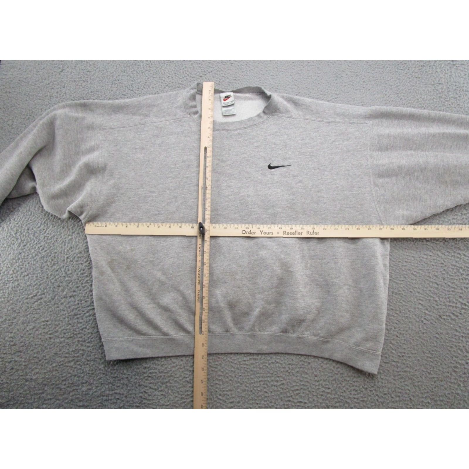 Nike VINTAGE Nike White Tag Embroidered Swoosh Gray Sweatshirt 2XL USA Made Men Pullover Hoodie Embroidered Sweatshirt Gray USA Mens 2XL Size US XXL / EU 58 / 5 - 6 Thumbnail