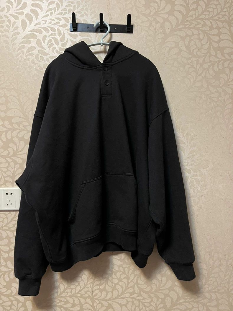 Fear of God Henry led a hoodie and hoodie