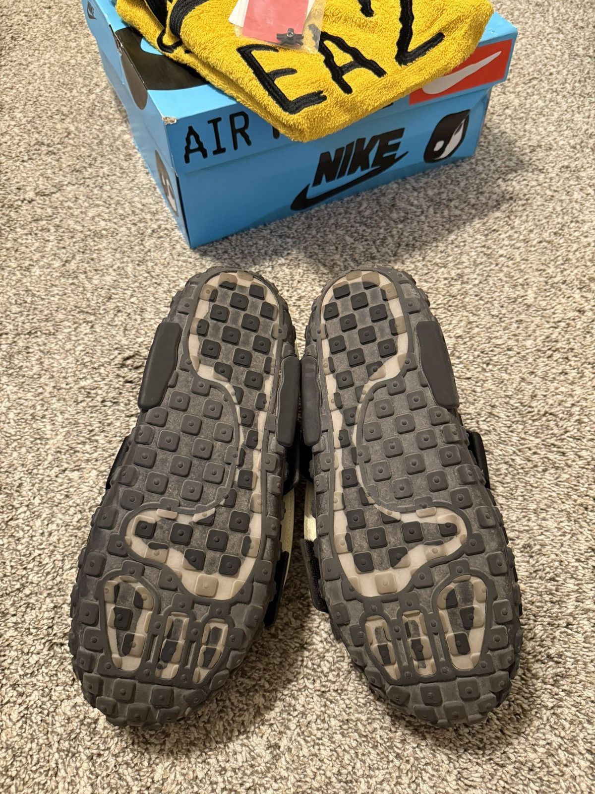Cactus Plant Flea Market × Nike Nike Cactus Plant Flea Market Air Flea 2 Black Size 13 Size US 13 / EU 46 - 9 Thumbnail