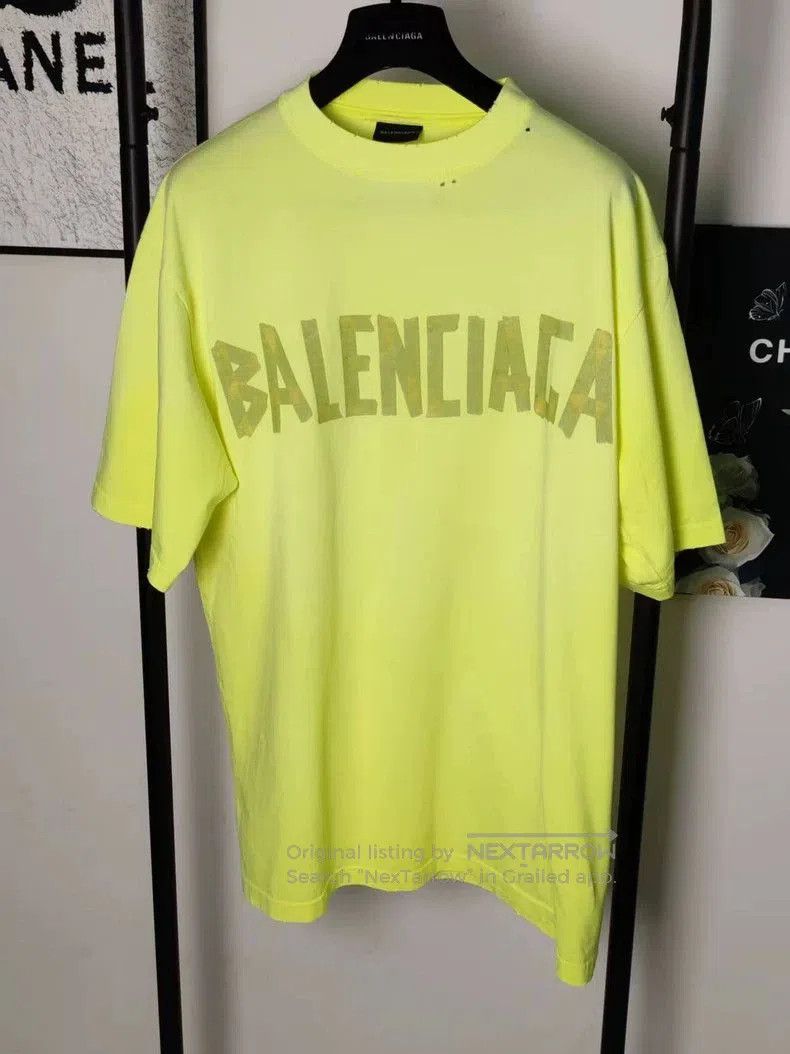 Balenciaga Balenciaga Tape Short Sleeve T-Shirt. Size US S / EU 44-46 / 1 - 1 Thumbnail
