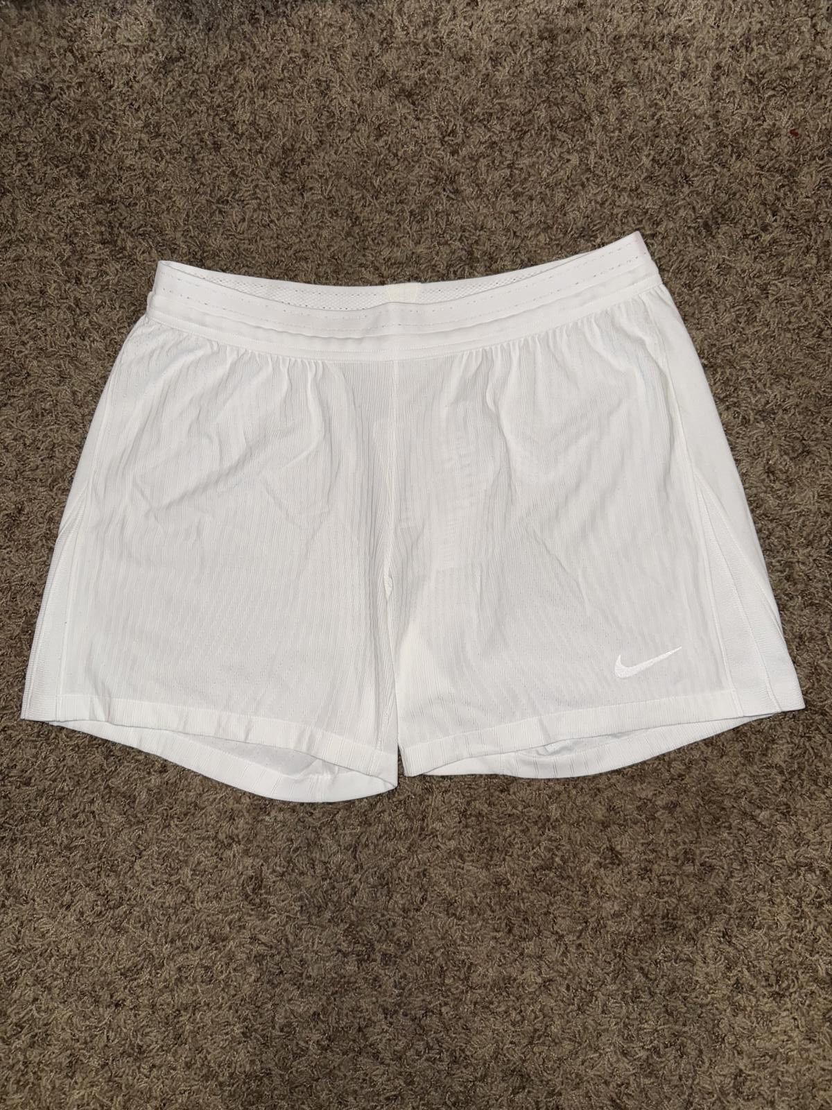 Nike Nike Women’s Dri-FIT ADV Elite Women’s 9" Basketball Shorts Sample Size 26" / US 2 / IT 38 - 1 Thumbnail