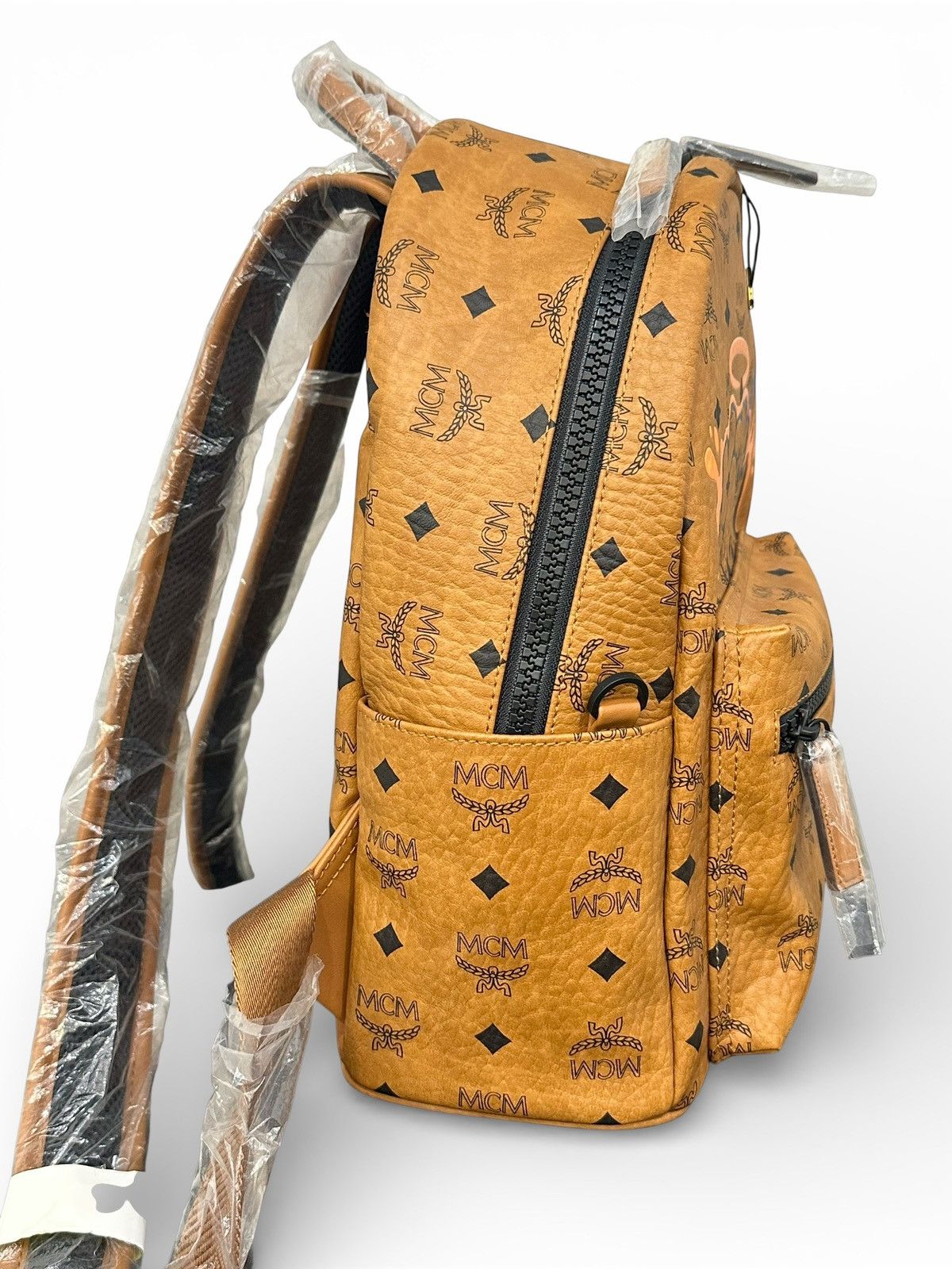 MCM MCM X SAMBYPEN STARK BACKPACK GRAFFITI EDITION Size ONE SIZE - 8 Thumbnail