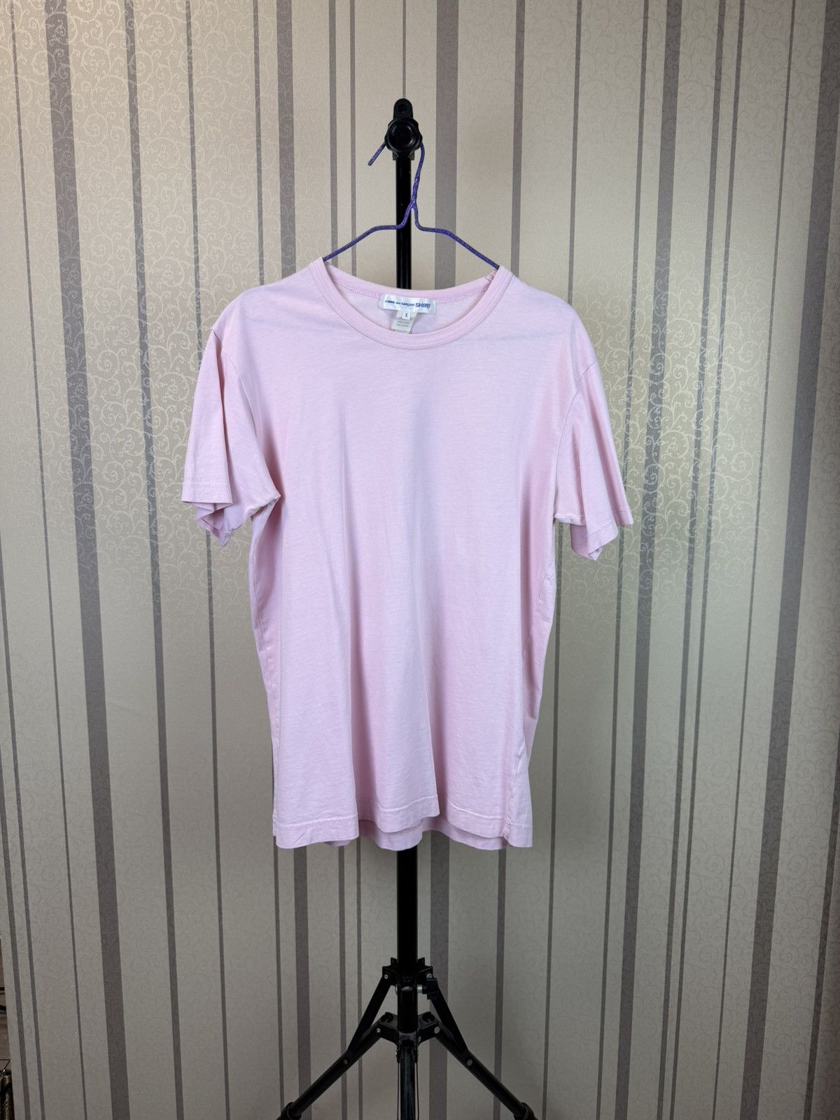 Comme des Garcons 2000ss CDG Shirt Silver Scale logo t shirt | Grailed