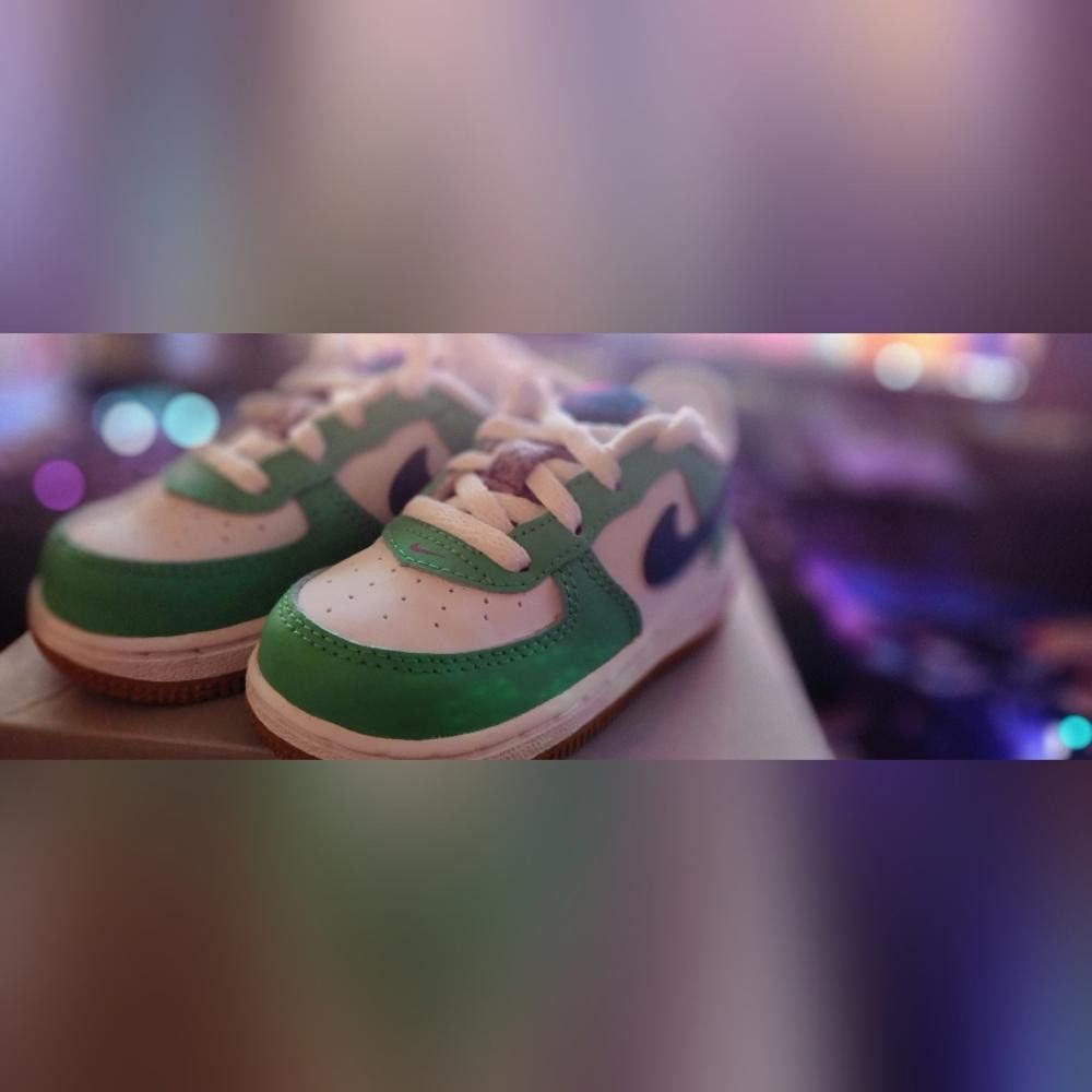 Nike Nike Kids' Air Force 1 Low Sneakers - Green & White Size US 6 / EU 39 - 5 Thumbnail