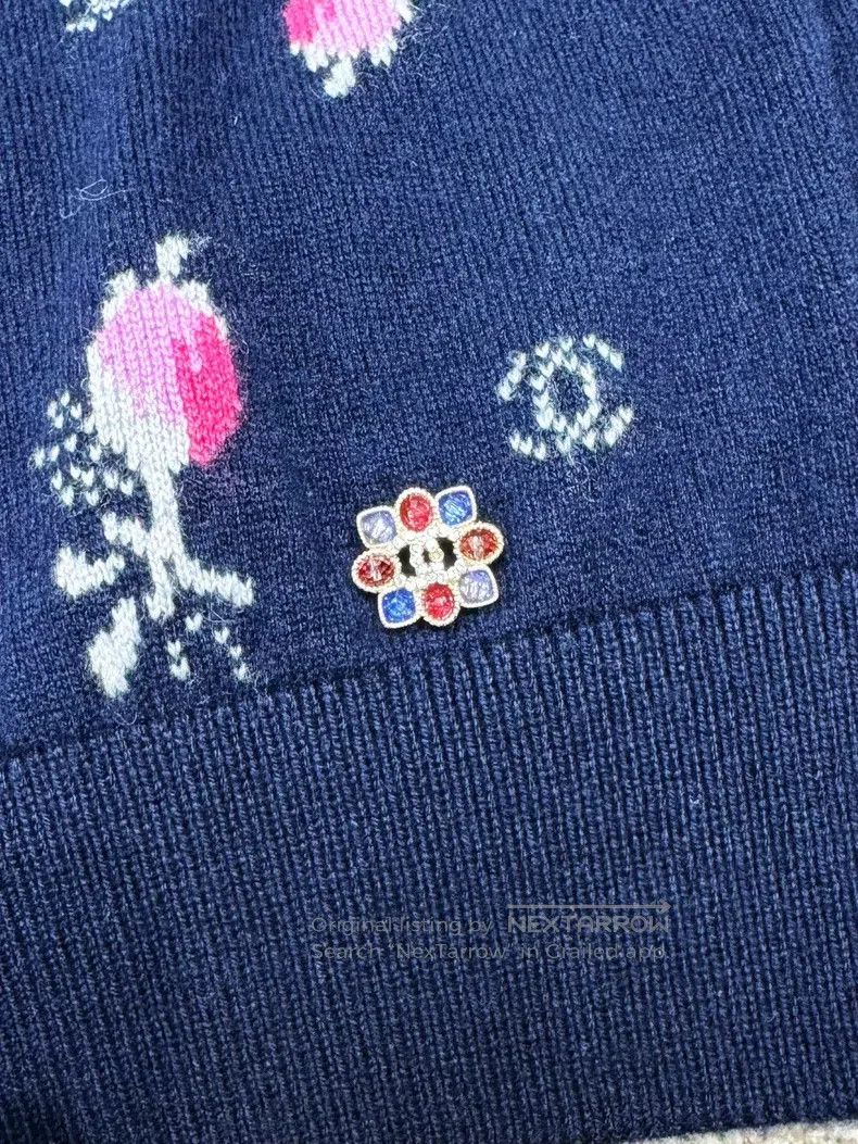 Chanel Chanel 22K autumn and winter pink small flower blue cashme Size XXS / US 00 / IT 34 - 5 Thumbnail
