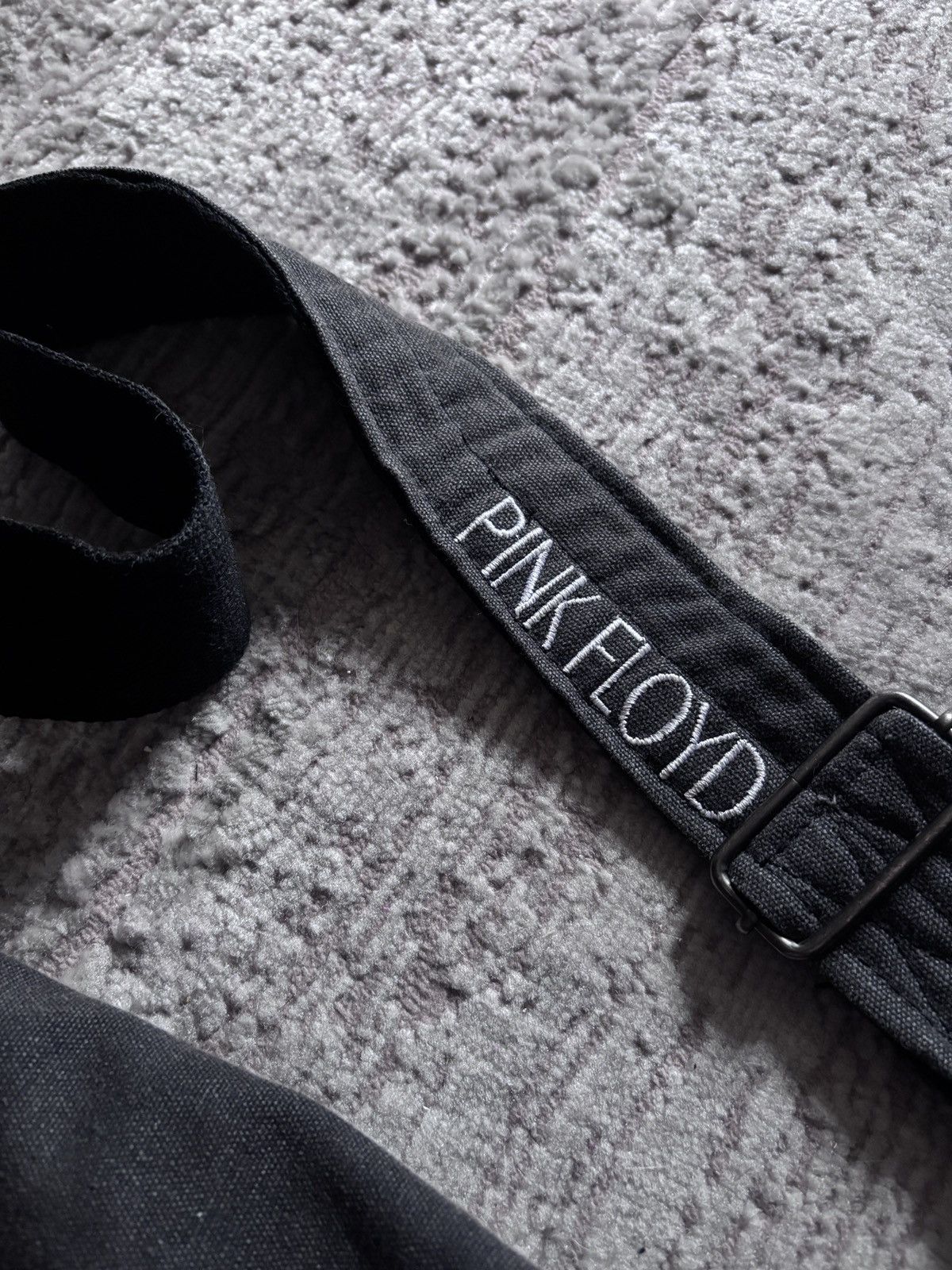 Pink Floyd Pink Floyd Vintage 2008 Y2K Shoulder Bag Size ONE SIZE - 4 Thumbnail