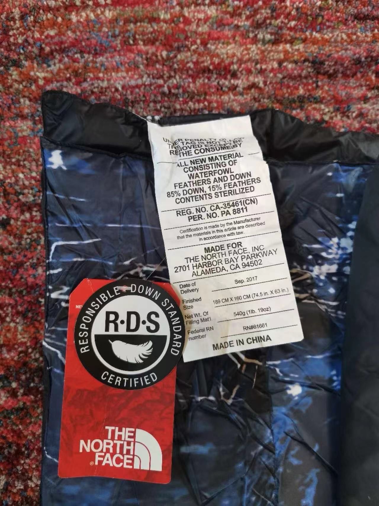 Supreme × The North Face BRAND NEW* Supreme®/The North Face® Mountain Nupste Blanket Size ONE SIZE - 4 Thumbnail