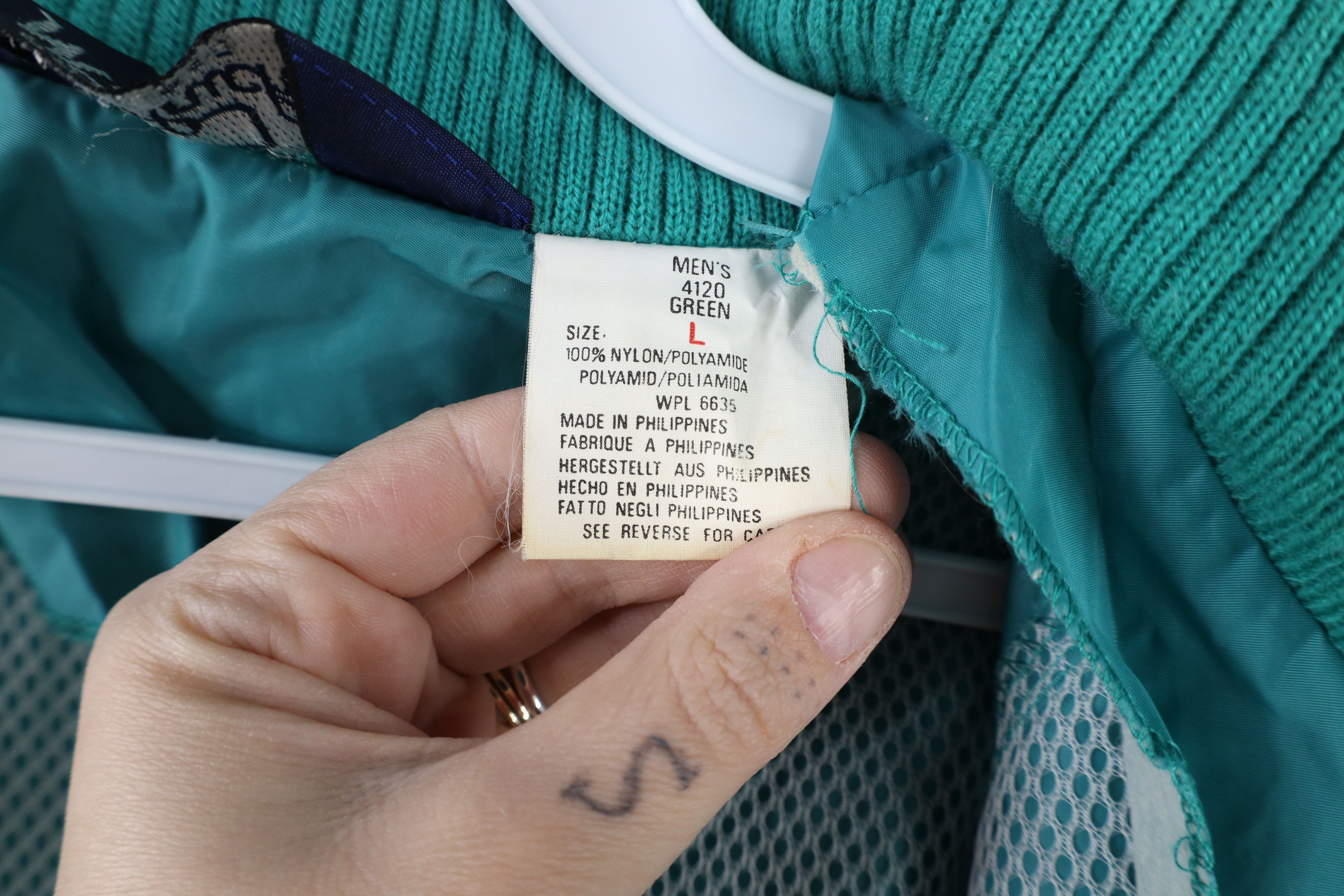 Vintage × Woolrich Woolen Mills Vintage 90s Woolrich Blank Hooded Windbreaker Jacket Green Size US L / EU 52-54 / 3 - 12 Thumbnail