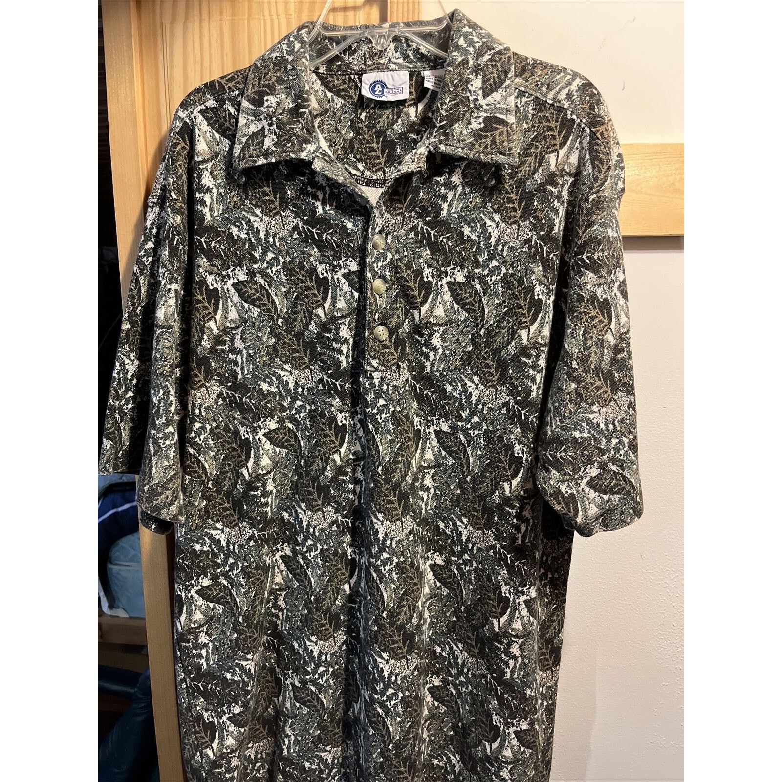 Other Arizona Jean Co. Men’s M Floral Button Cotton Hawaiian polo Size US M / EU 48-50 / 2 - 8 Thumbnail