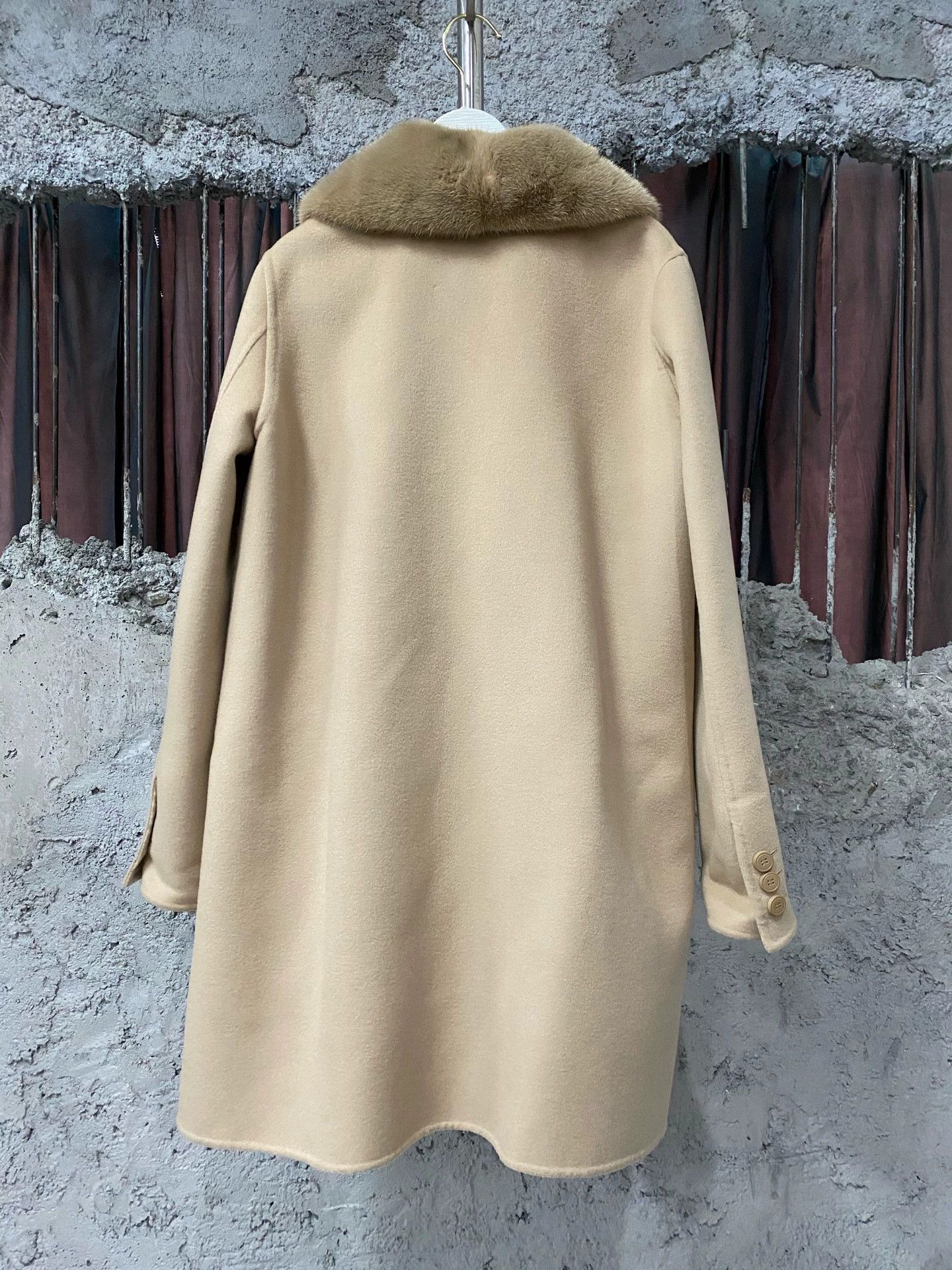 Fendi Fendi Mink Fur Collar FF DB Wool Trench 36 New Size XS / US 0-2 / IT 36-38 - 2 Thumbnail