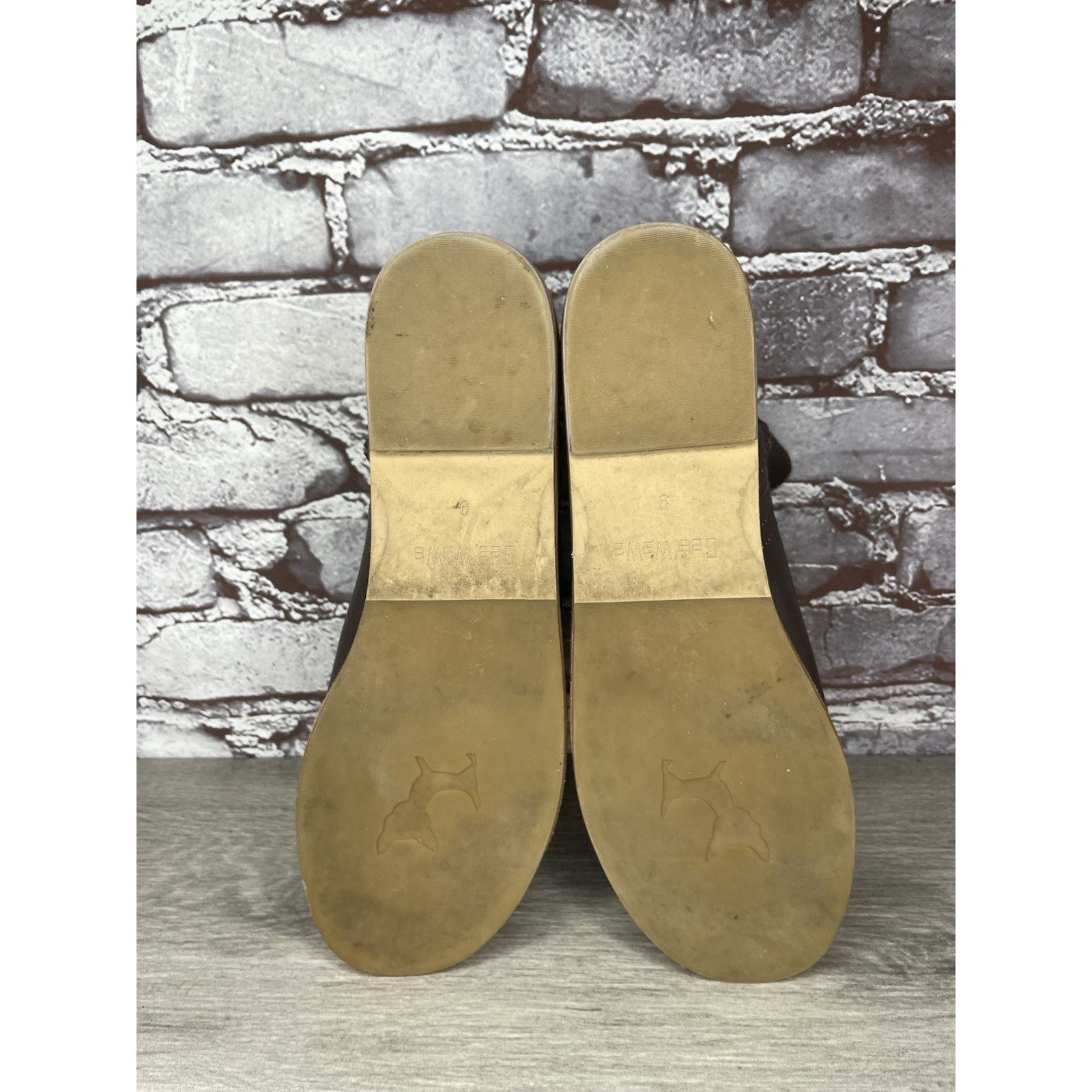 Anthropologie Anthropologie GeeWawa Taupe Leather Side Zip Flat Sandals Wo Size US 9 / IT 39 - 24 Thumbnail